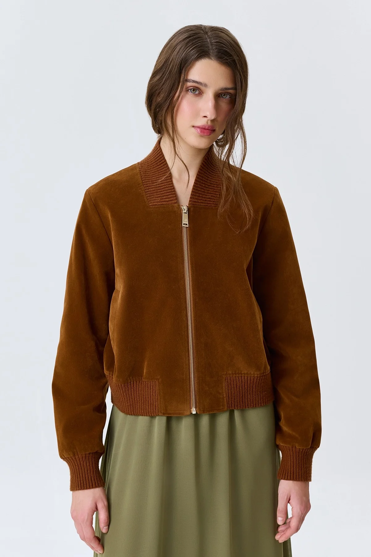 Укороченный жакет из искусственной замши, 50