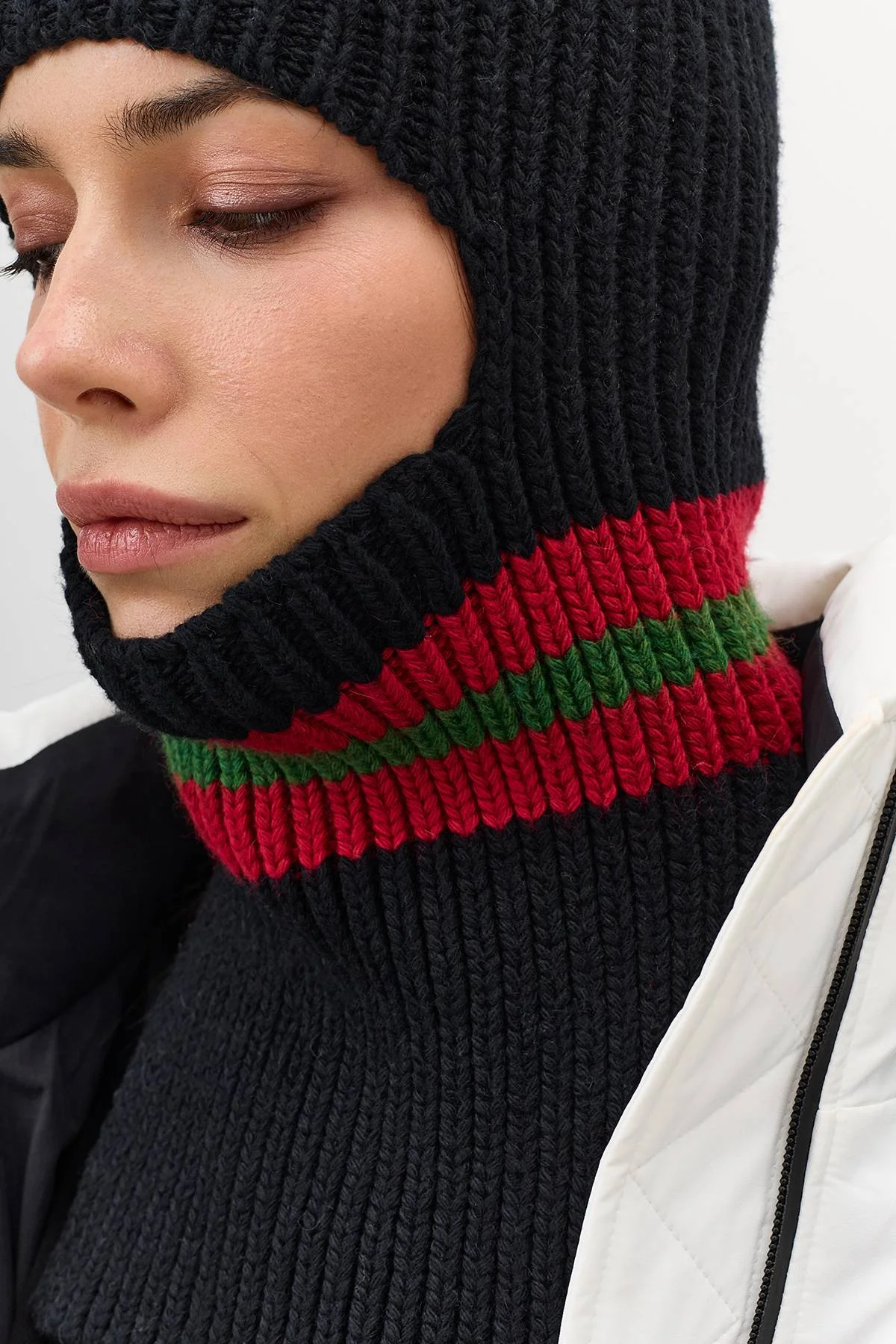 Балаклава с яркой полосой, One Балаклава с яркой полосой, One