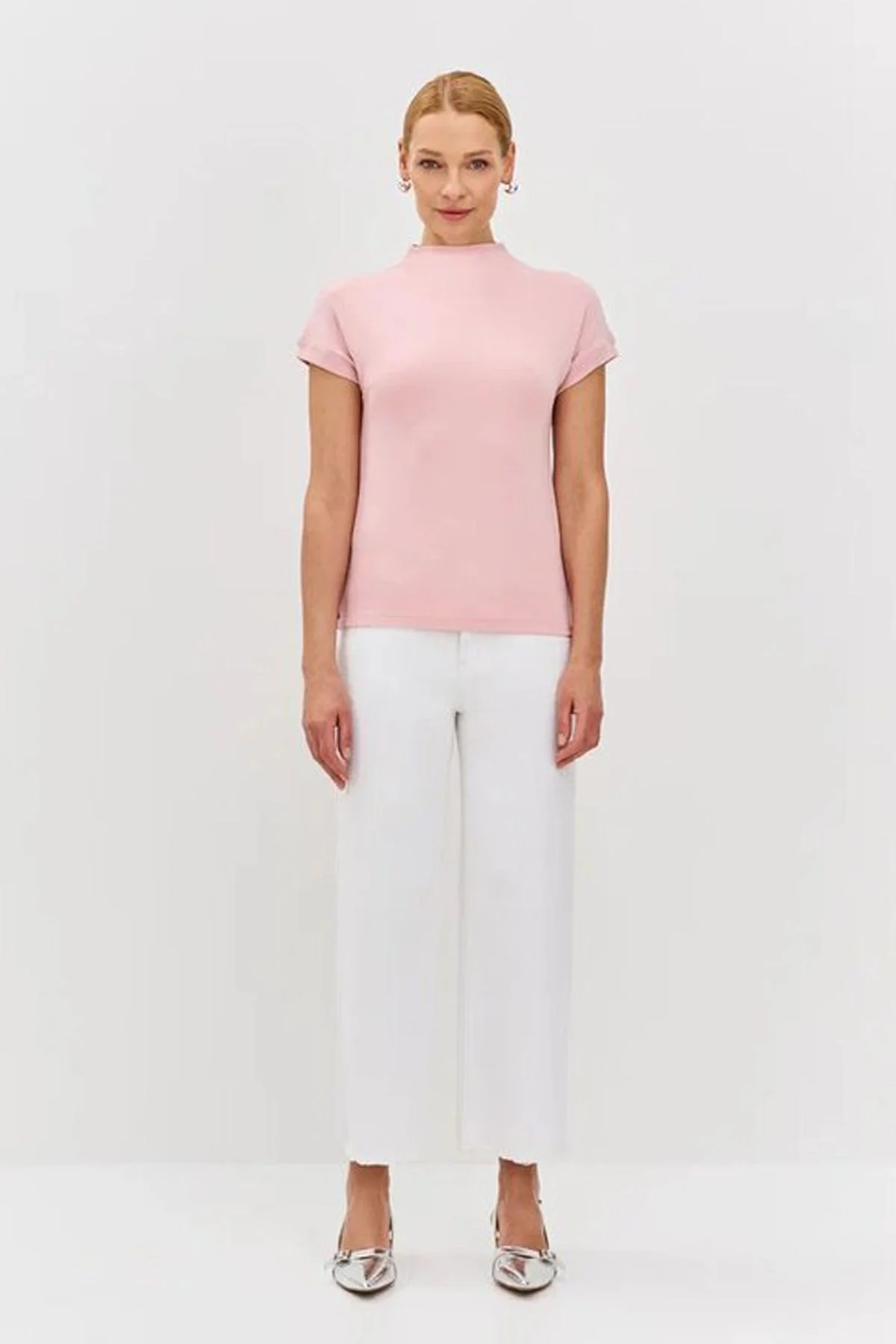 Топ розового цвета с цельнокроеным воротником-стойкой, 42р