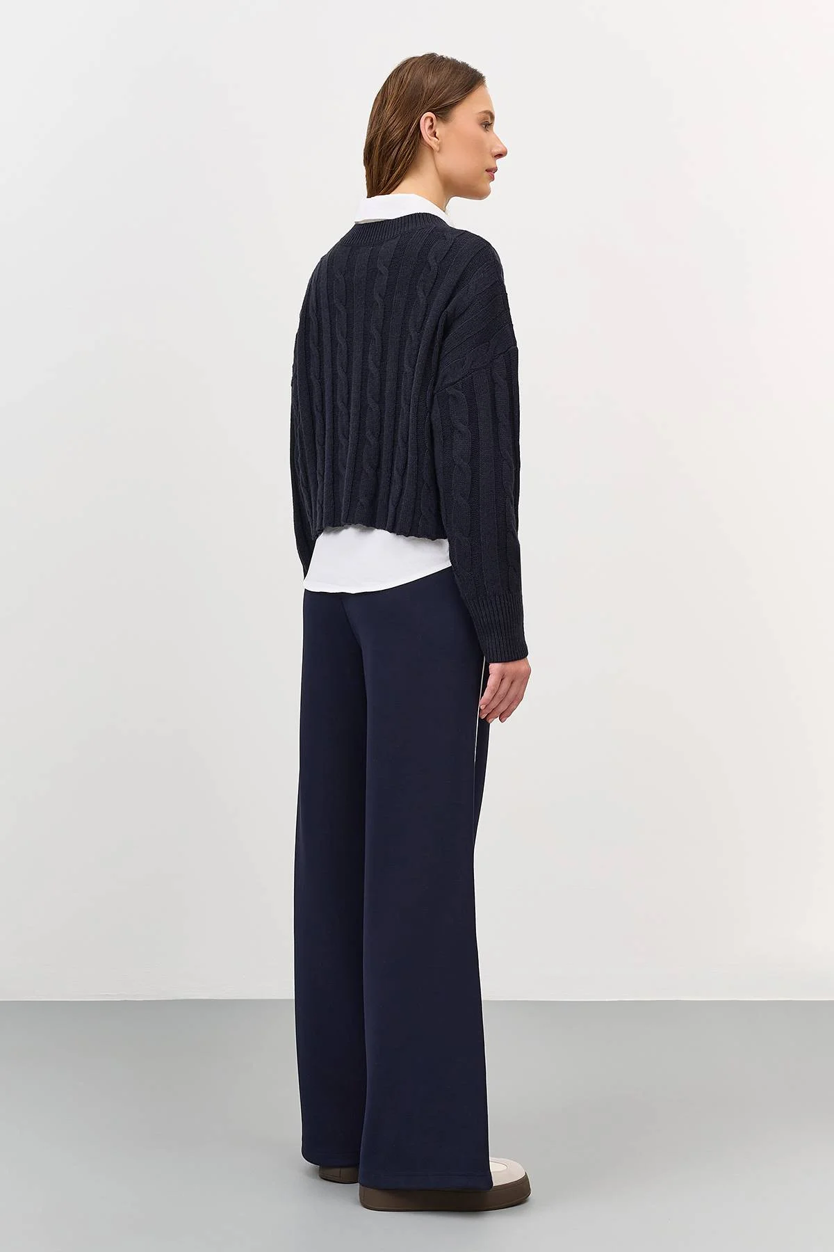 Лимитированная серия укороченный джемпер с косами и ремень, 48