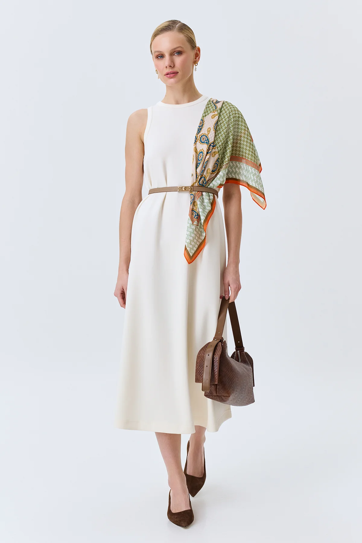 Трикотажное платье-макси с поясом, 50