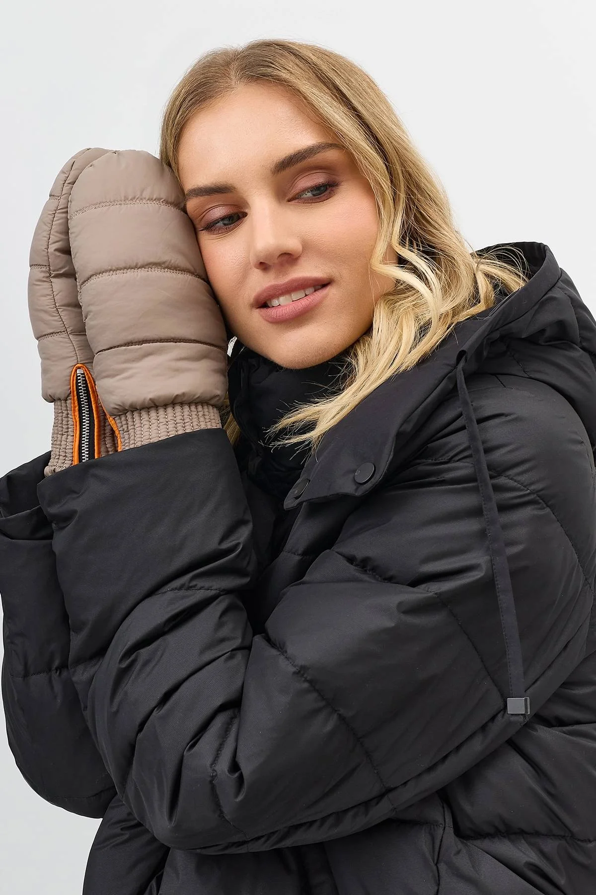 Варежки из искусственной овчины, One