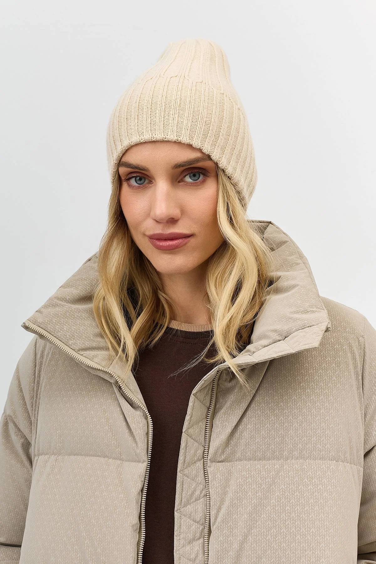 Шапка бини с имитацией отворота, One