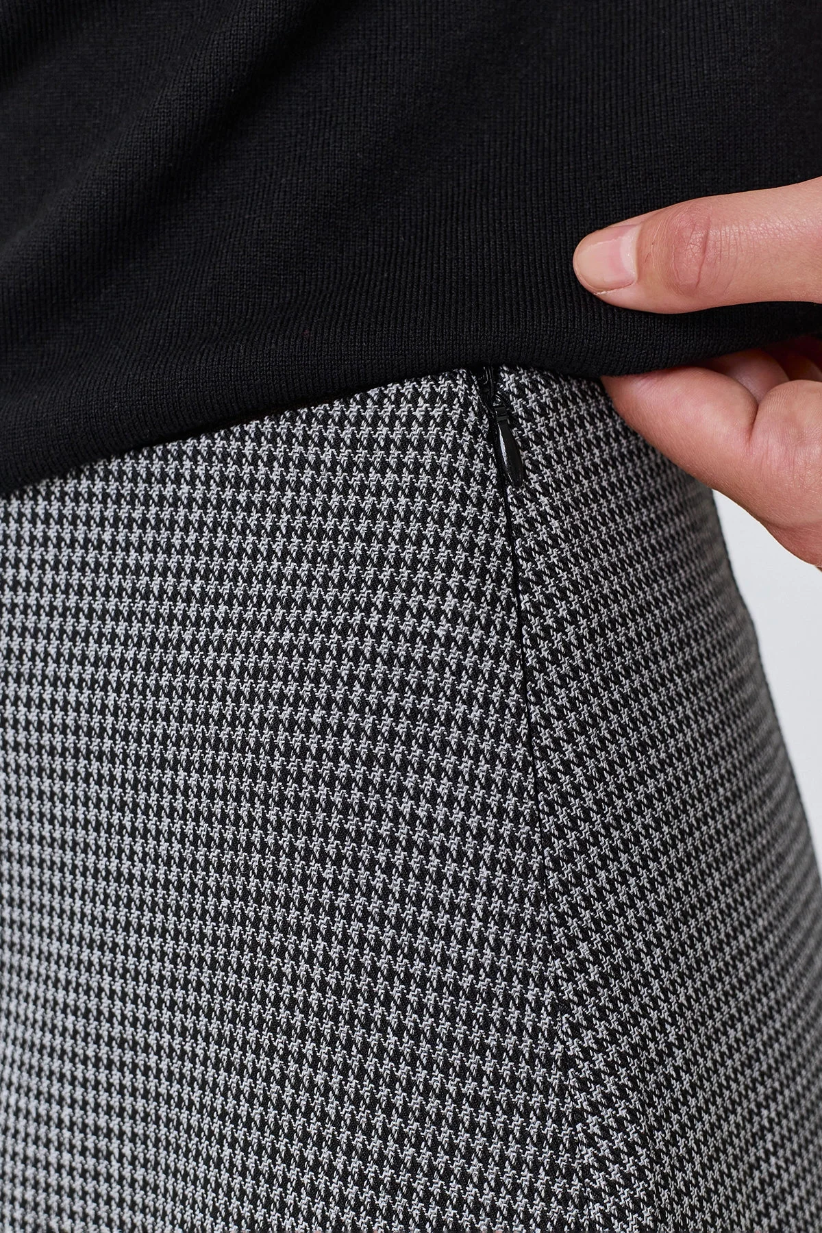 Юбка-мини с кружевом, графитовый, 46