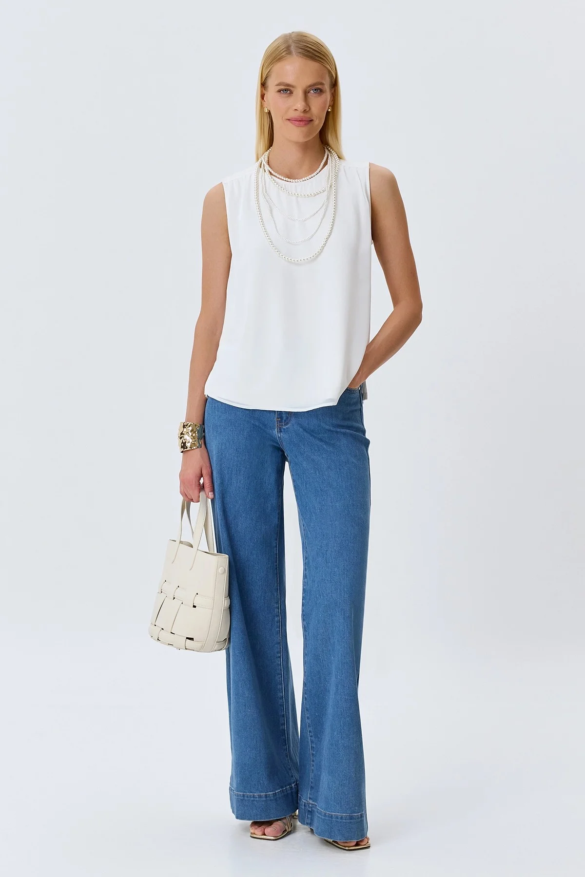 Джинсы Wide leg с лиоцеллем, 44