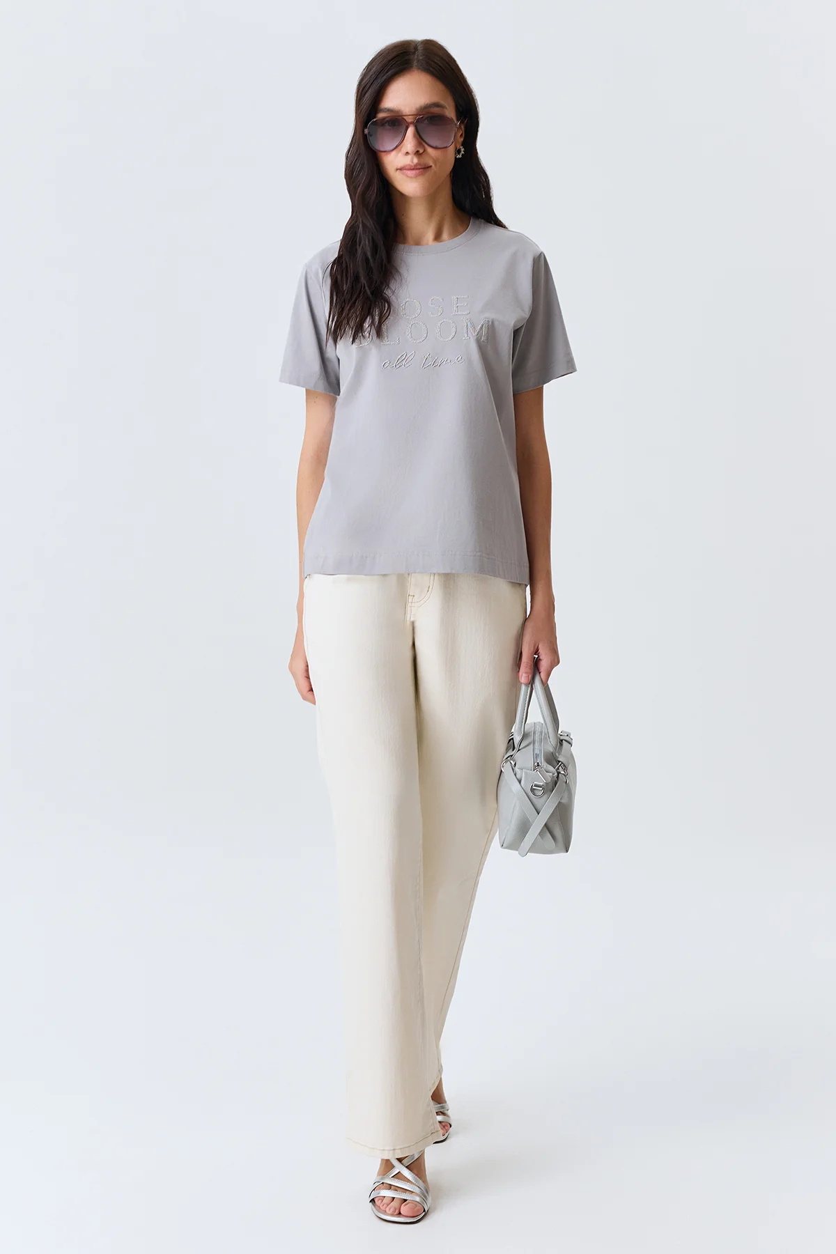 Футболка из хлопка с вышивкой в цвет, 42