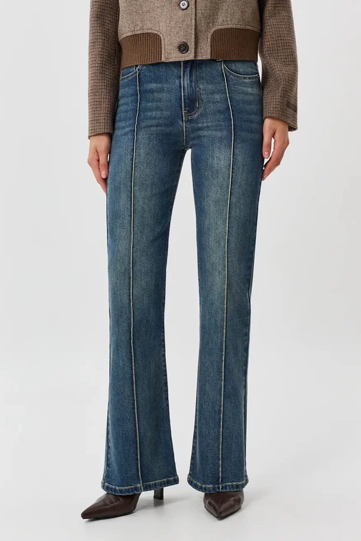 Джинсы Boot cut с застроченными стрелками, 52