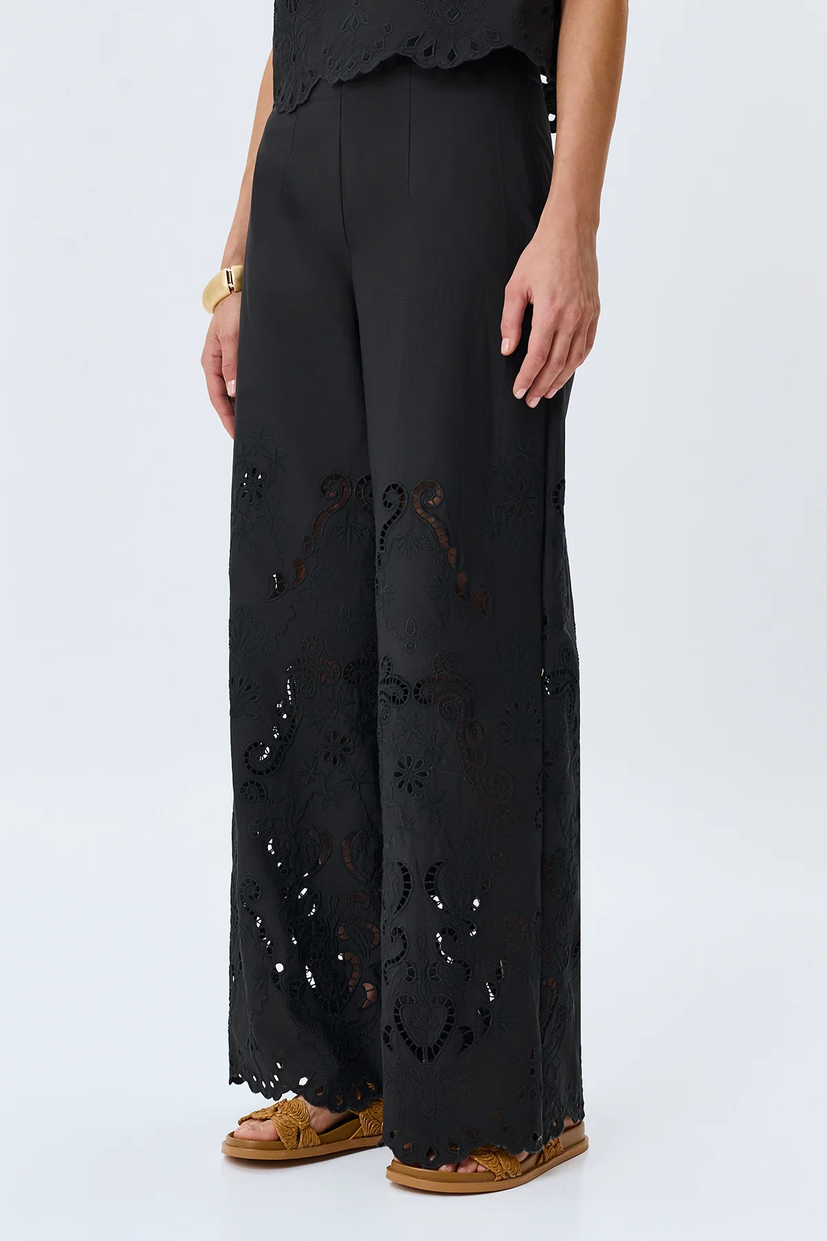 Ажурные брюки с купонной вышивкой, 44