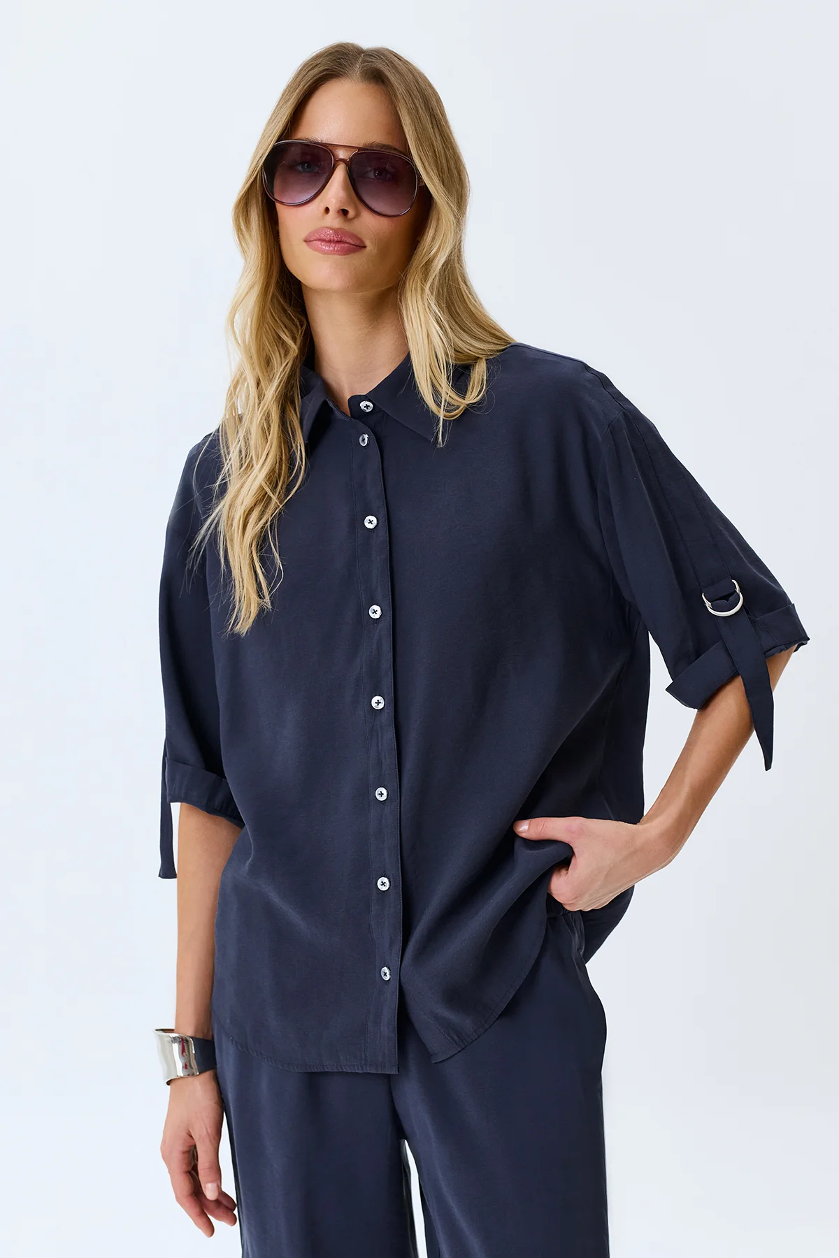 Свободная блузка с укороченными рукавами, 44