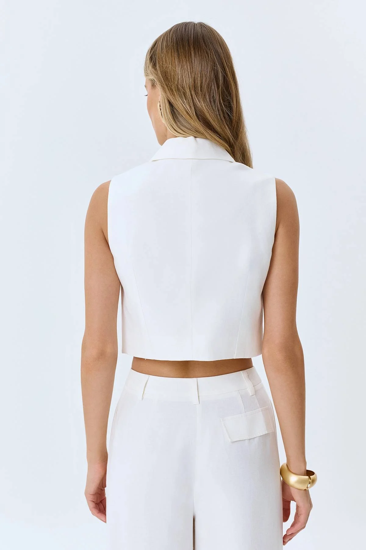 Укороченный жилет из вискозы белый, 46