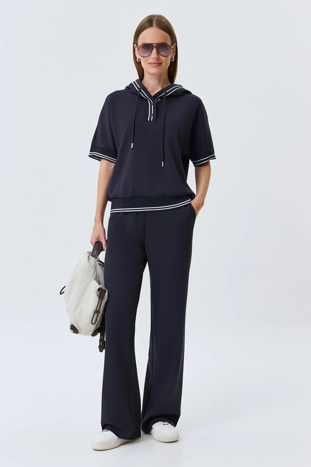 Прямые трикотажные брюки, 46