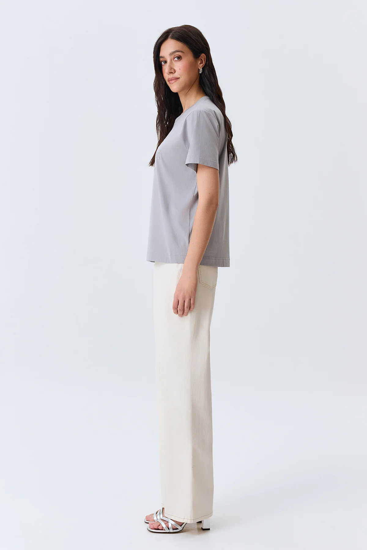 Футболка из хлопка с вышивкой в цвет, 50