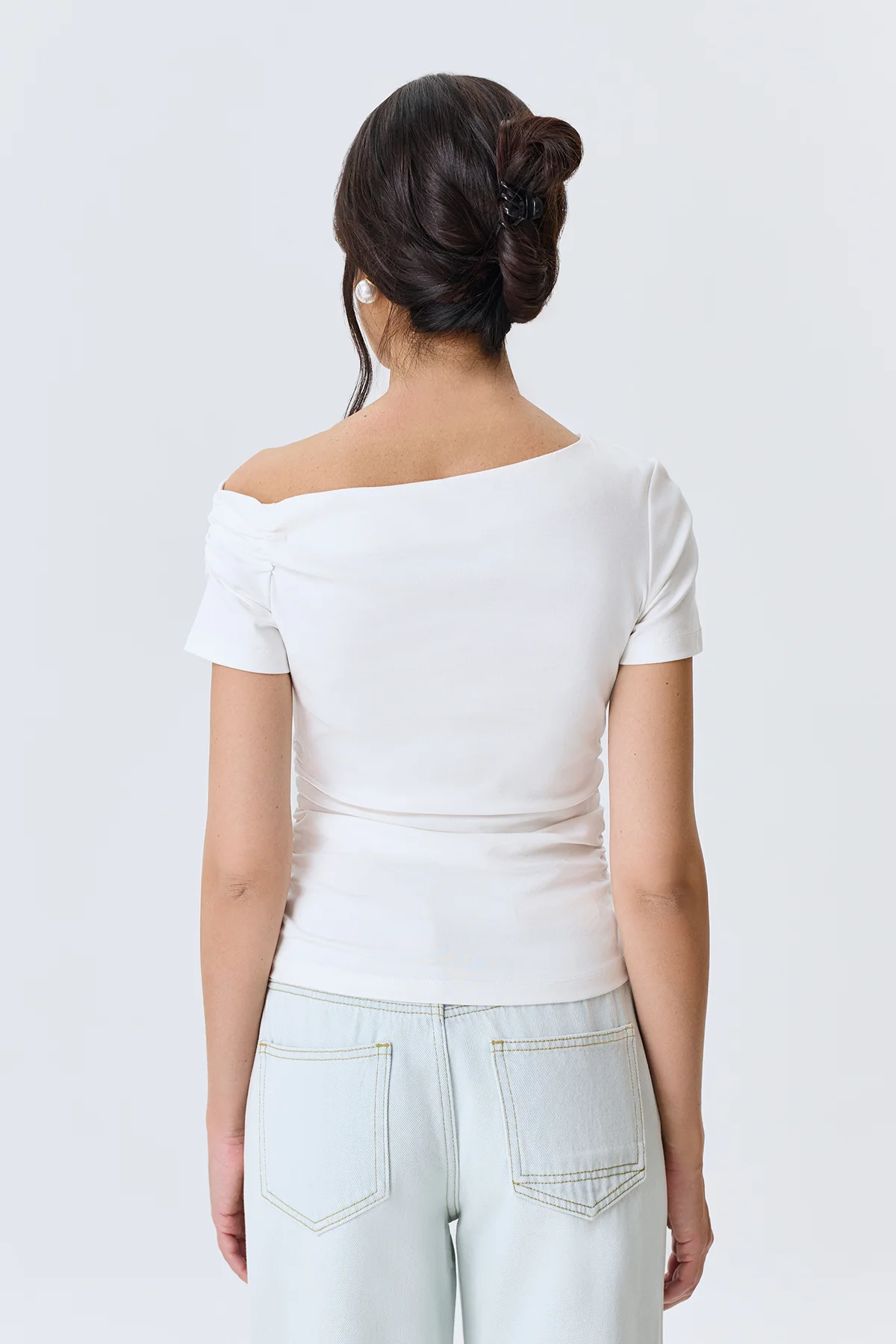 Асимметричный топ с драпировкой, 44