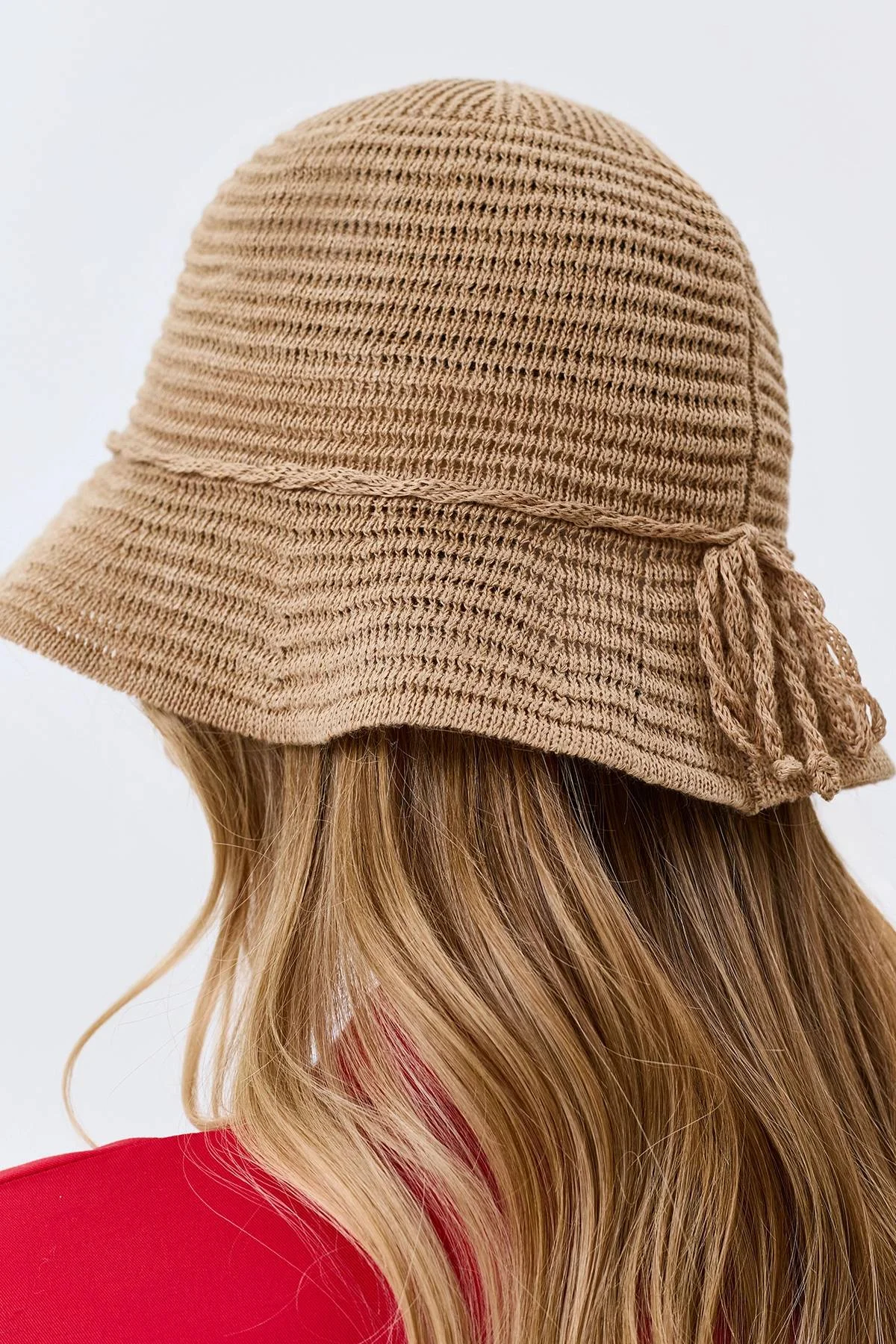 Пляжная плетеная шляпа, One