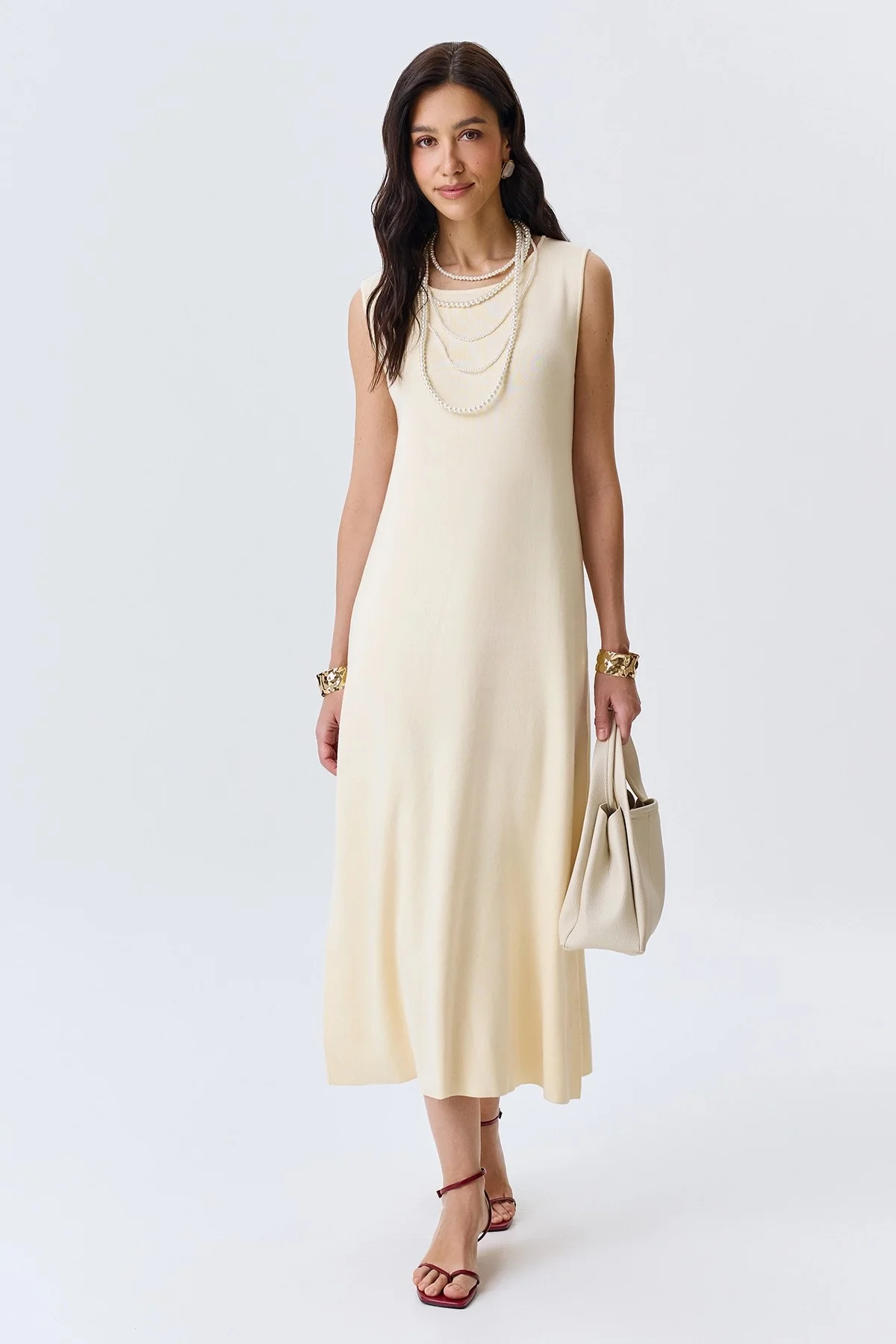 Молочное вязаное платье из лиоцелла, 42