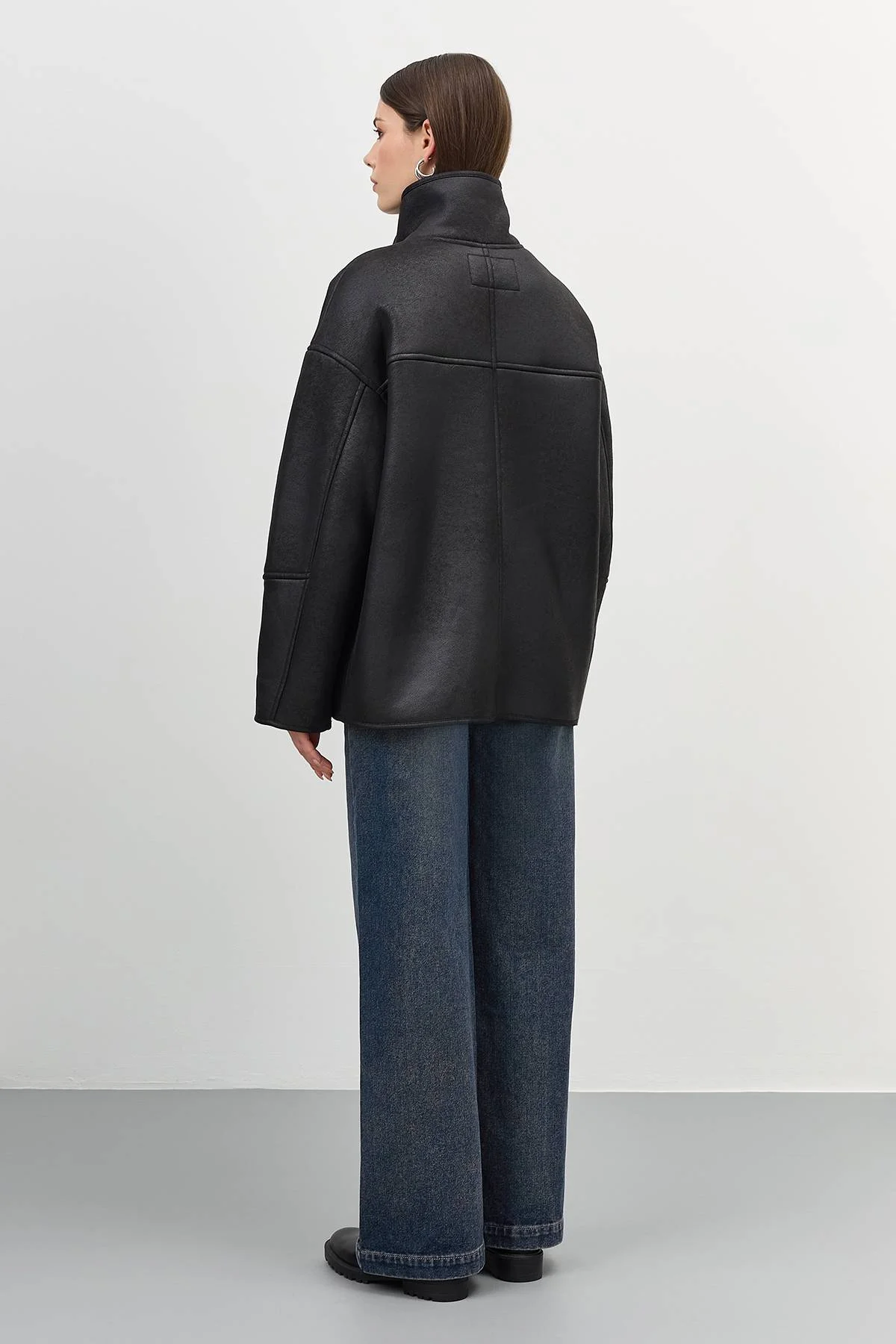 Лимитированная серия дубленка из искусственной овчины и палантин, 40