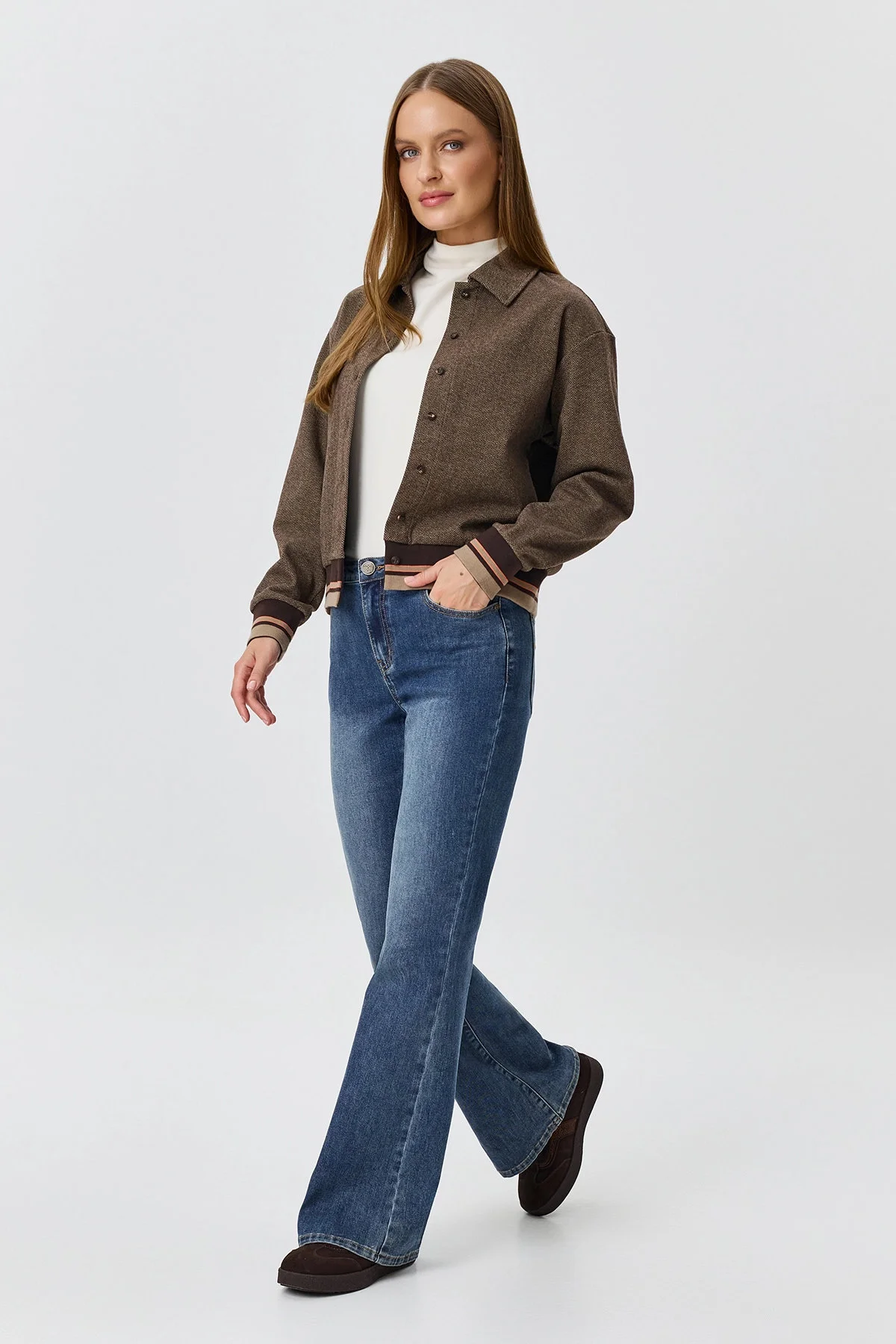 Джинсы Bootcut с контрастной вышивкой, деним, 46