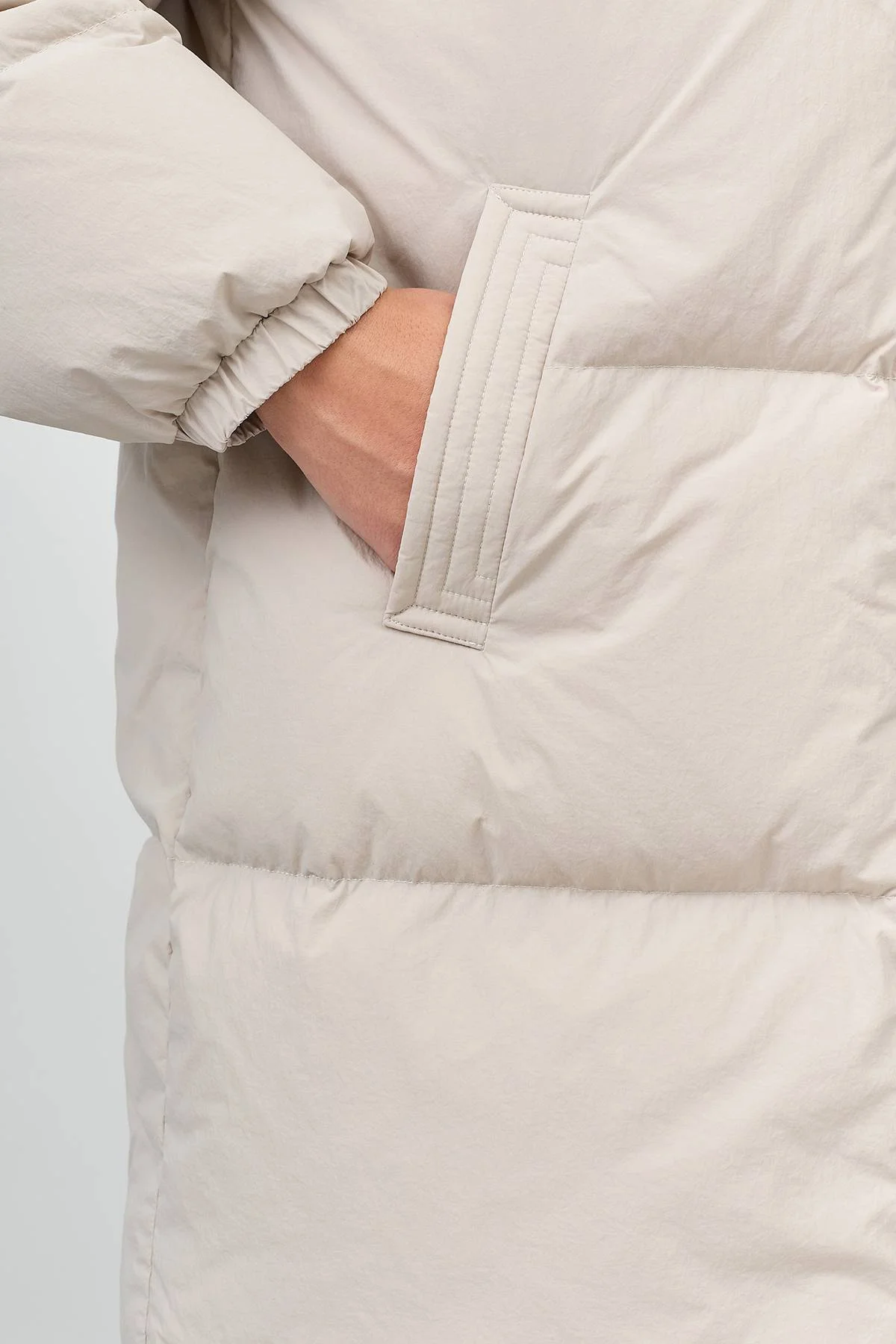 Лимитированная серия пуховик с варежками  , 40 Лимитированная серия пуховик с варежками  , 40