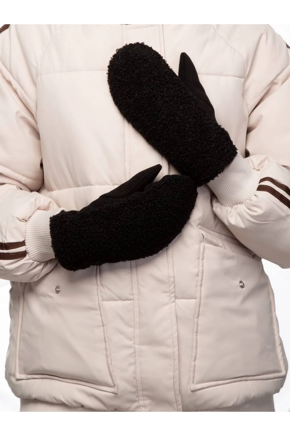 Рукавицы черные, M