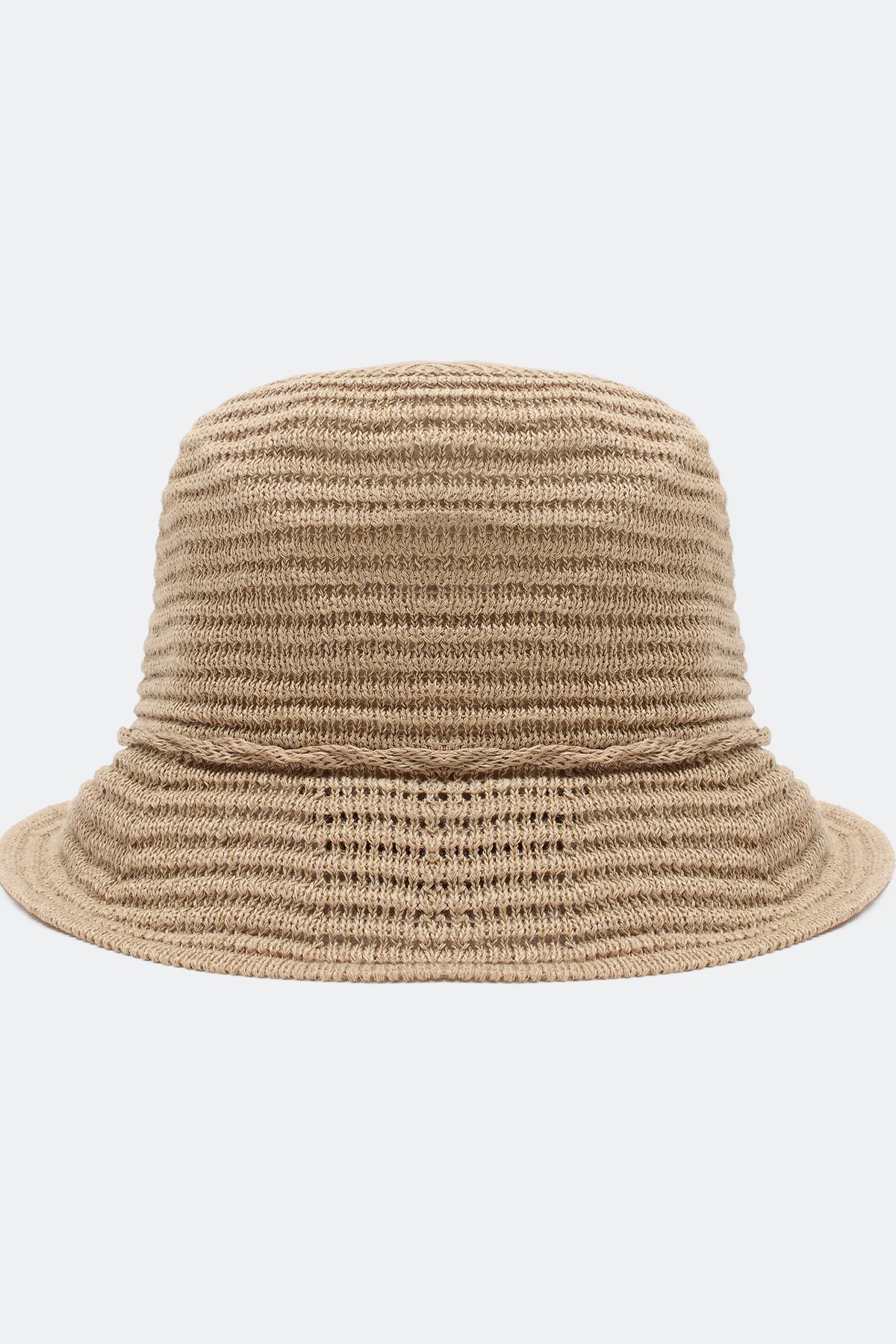 Пляжная плетеная шляпа, One