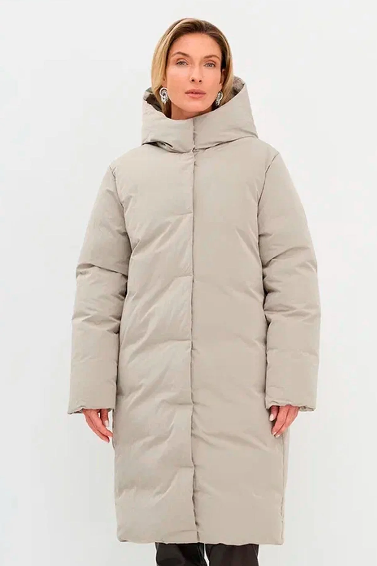 Минималистичный пуховик из ткани с Peach эффектом, 50