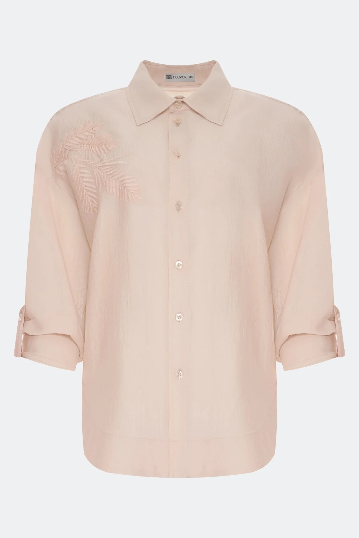 Блузка с акцентной вышивкой, 34