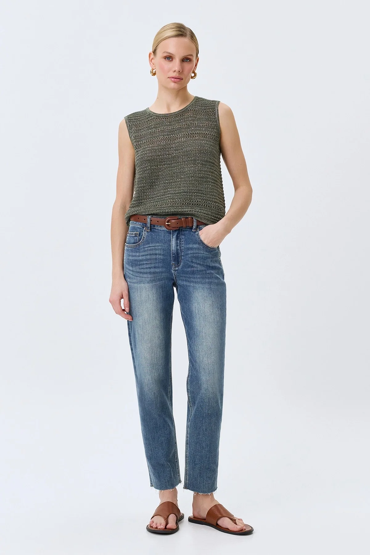 Зауженные джинсы с деликатной варкой, 42