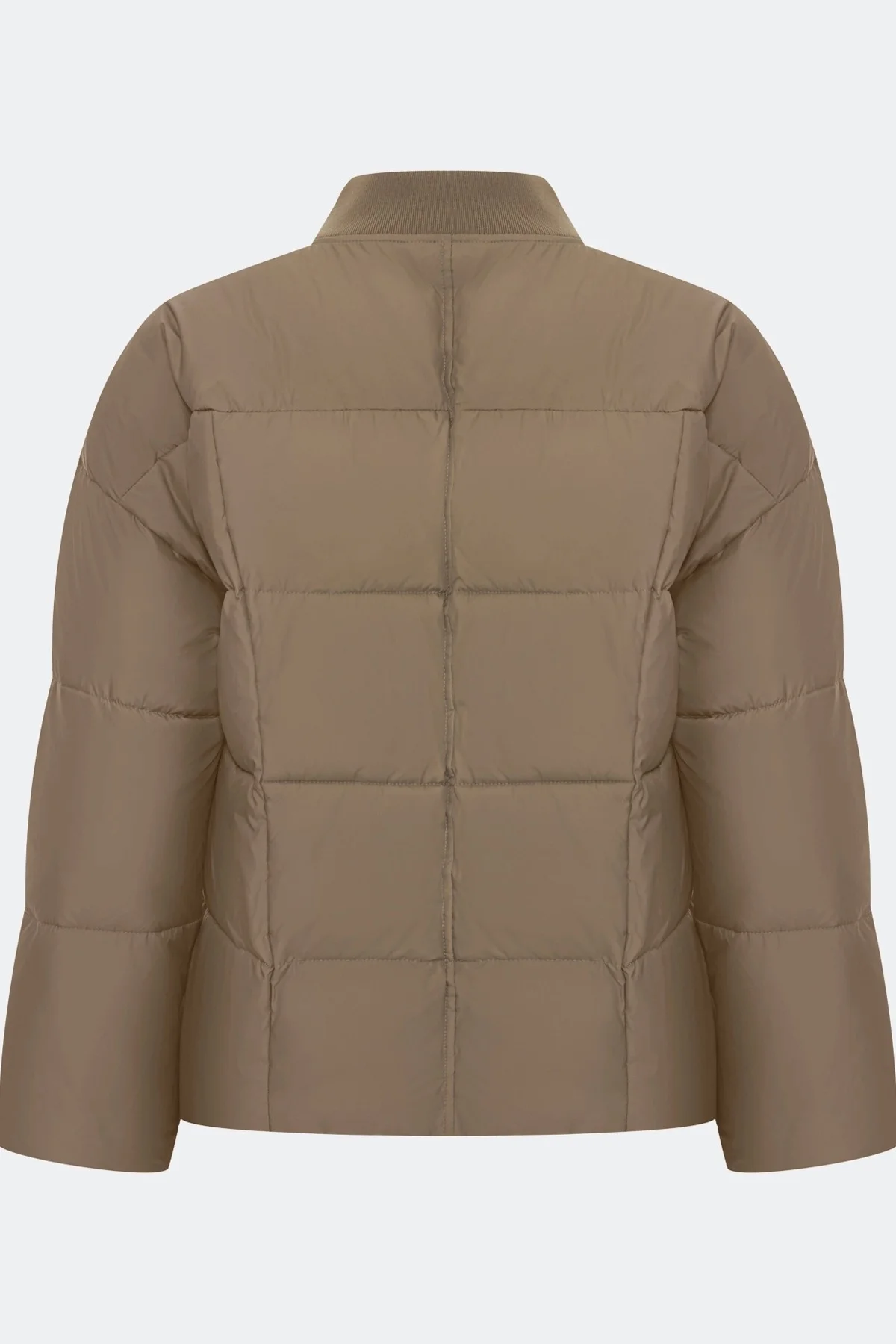 Куртка с трикотажной манишкой, 48