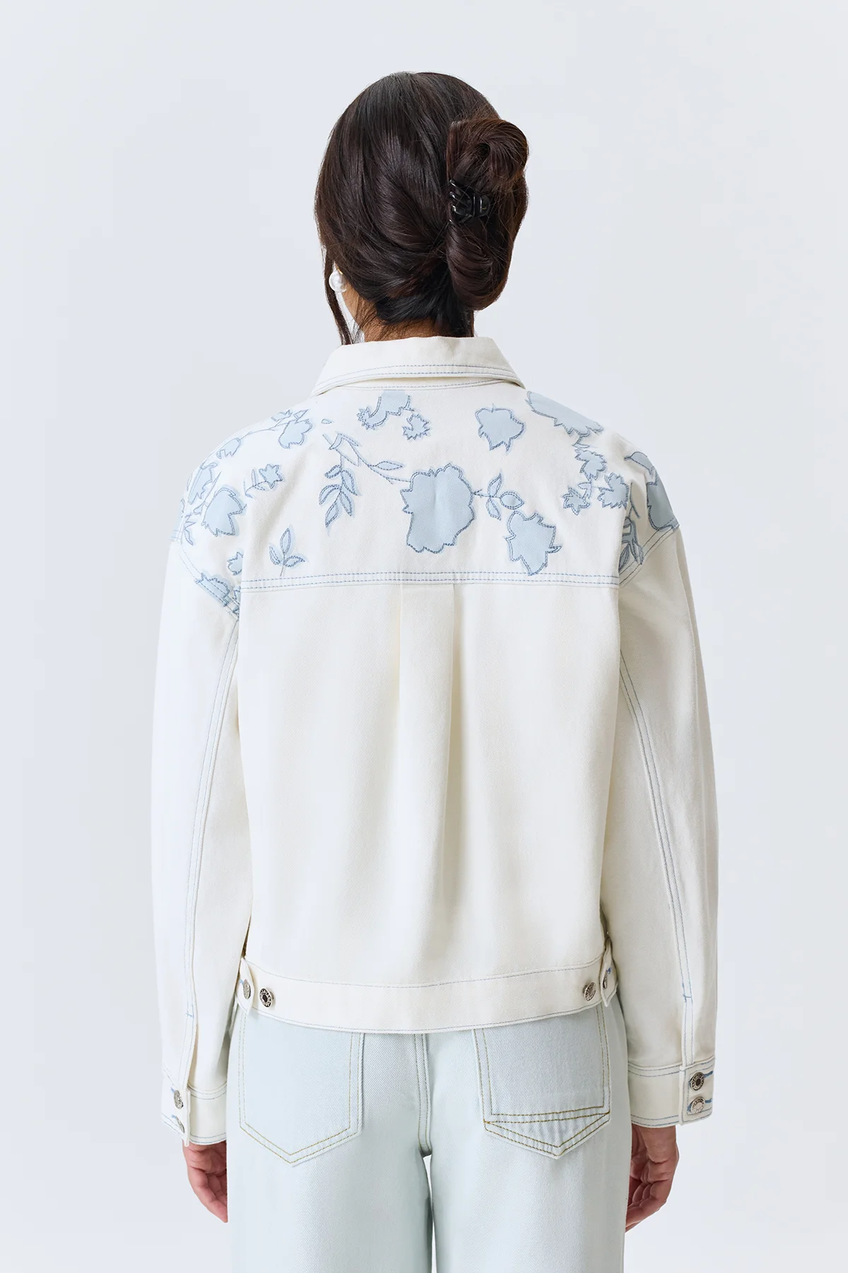 Джинсовый жакет с цветочным принтом, 44