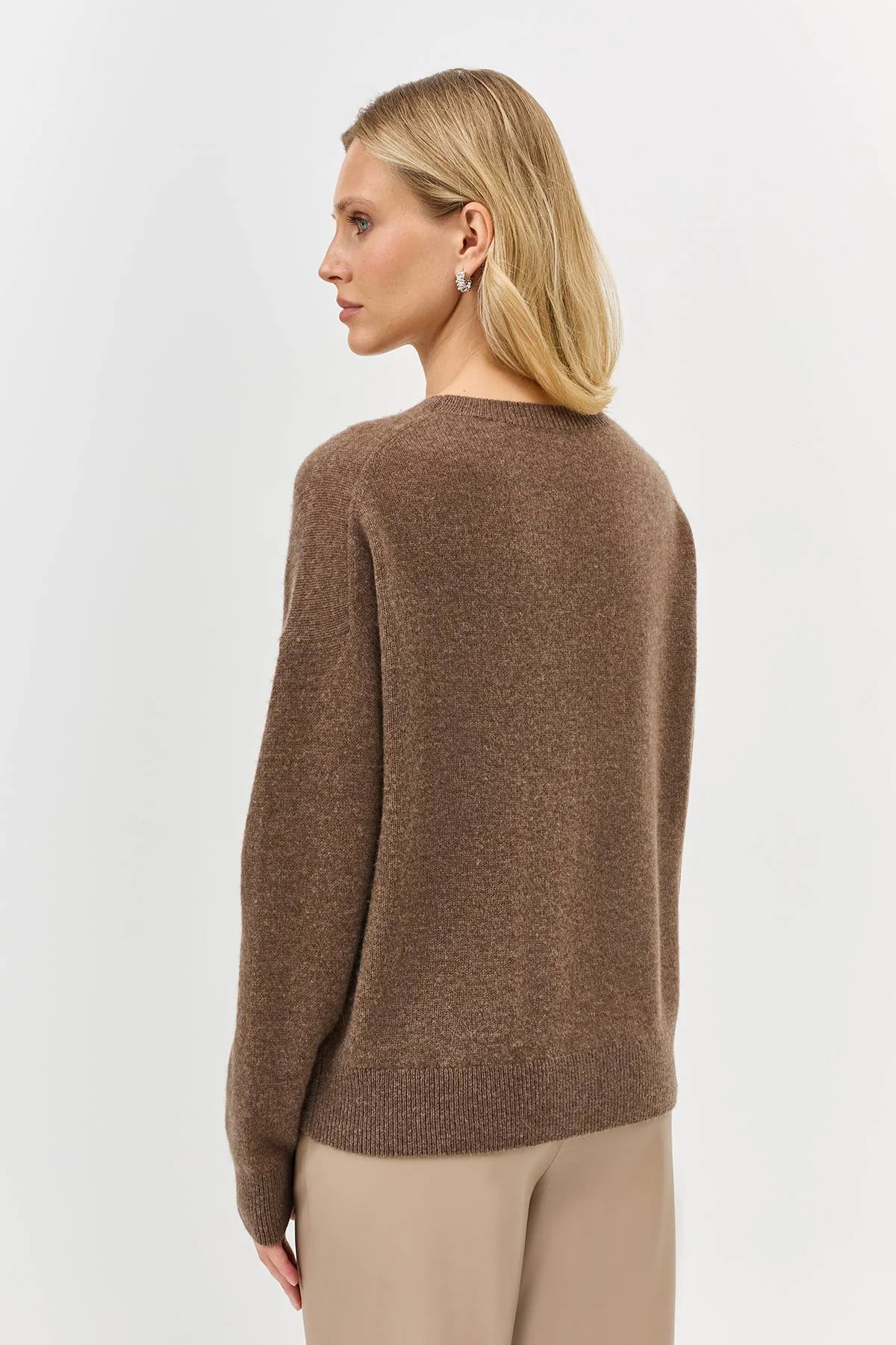 Лимитированная серия уютный джемпер из 100% кашемира и ремень, 44