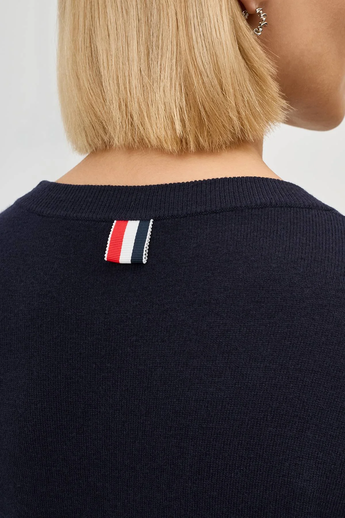 Лимитированная серия джемпер с контрастной вышивкой и ремень, 44