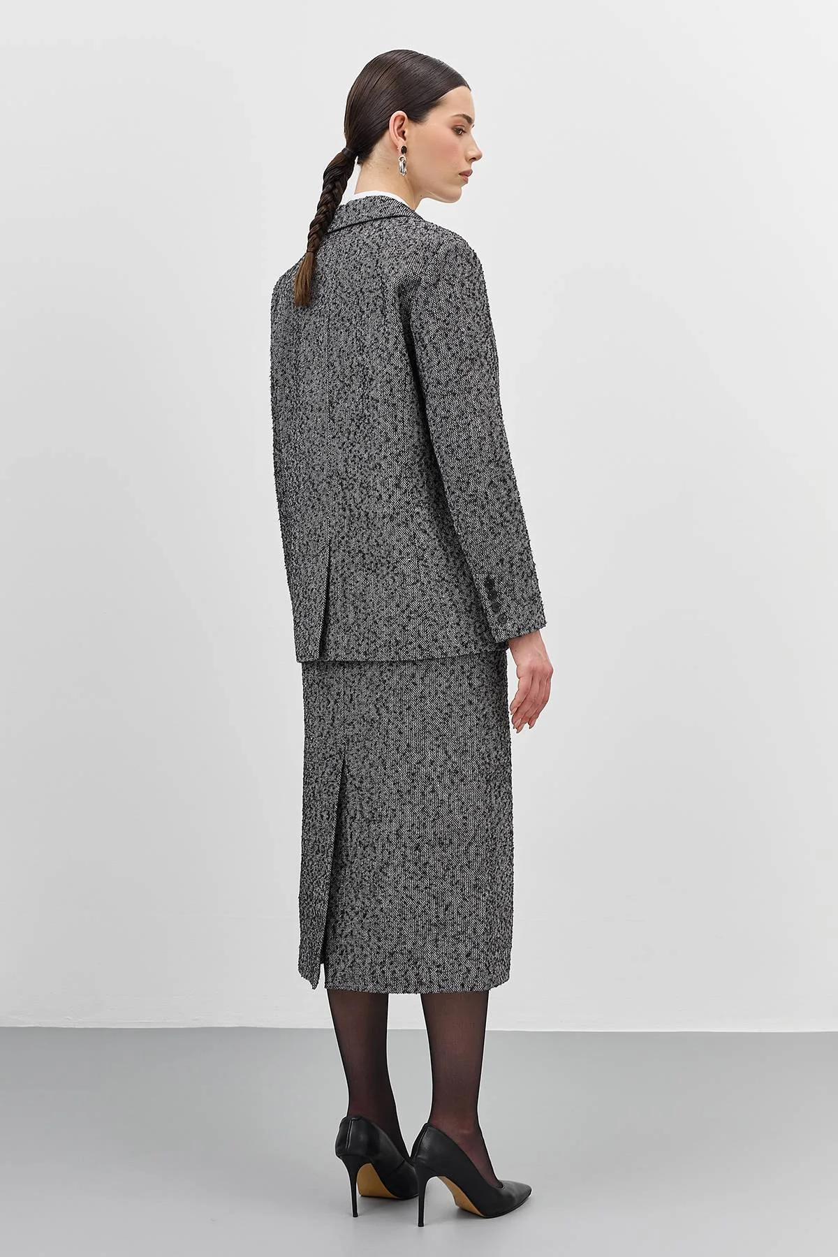 Прямая юбка из твида, 48