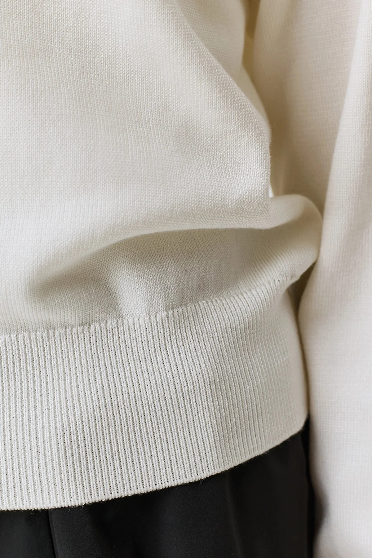 Вязаный бомбер, 46