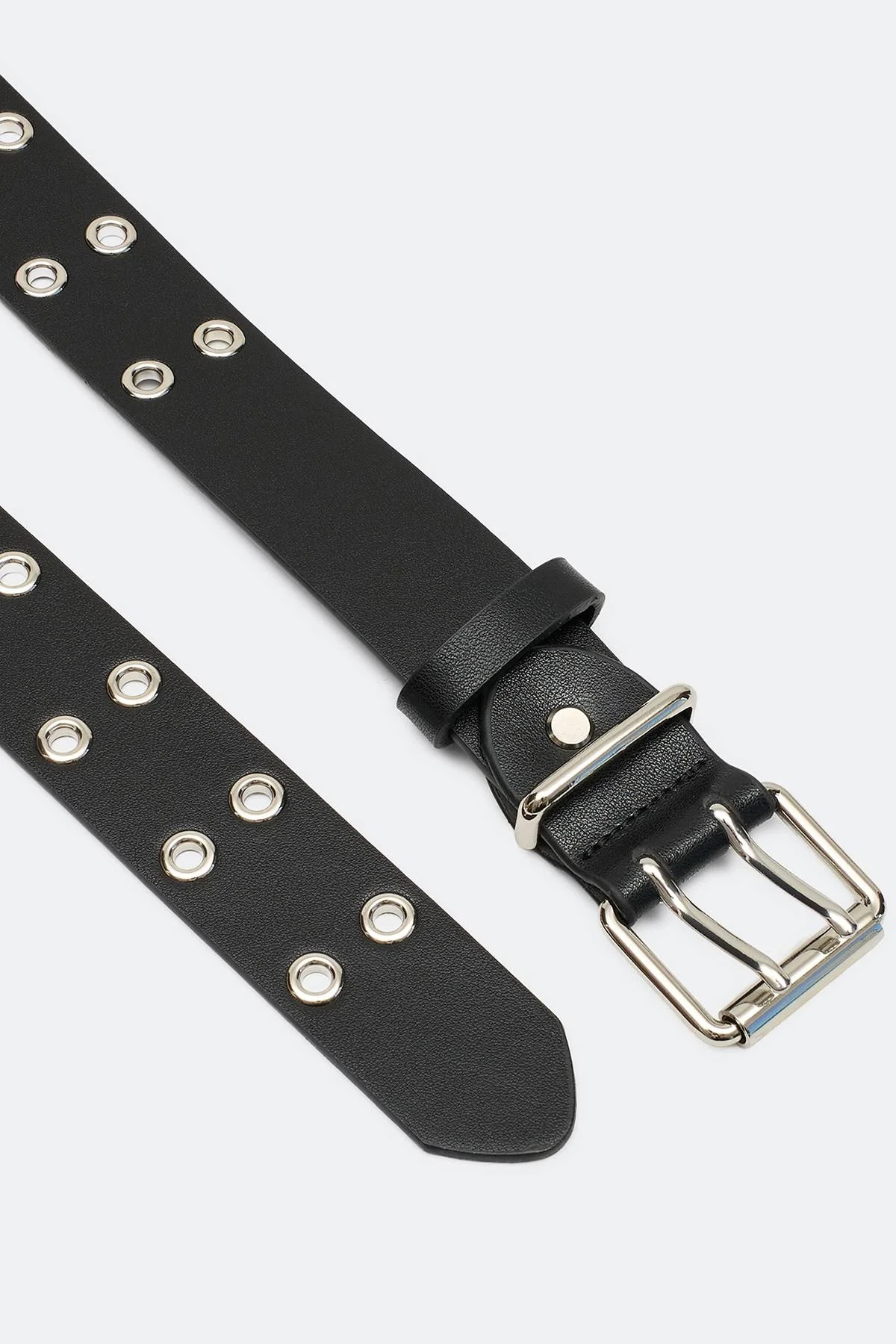 Широкий кожаный ремень с люверсами, S