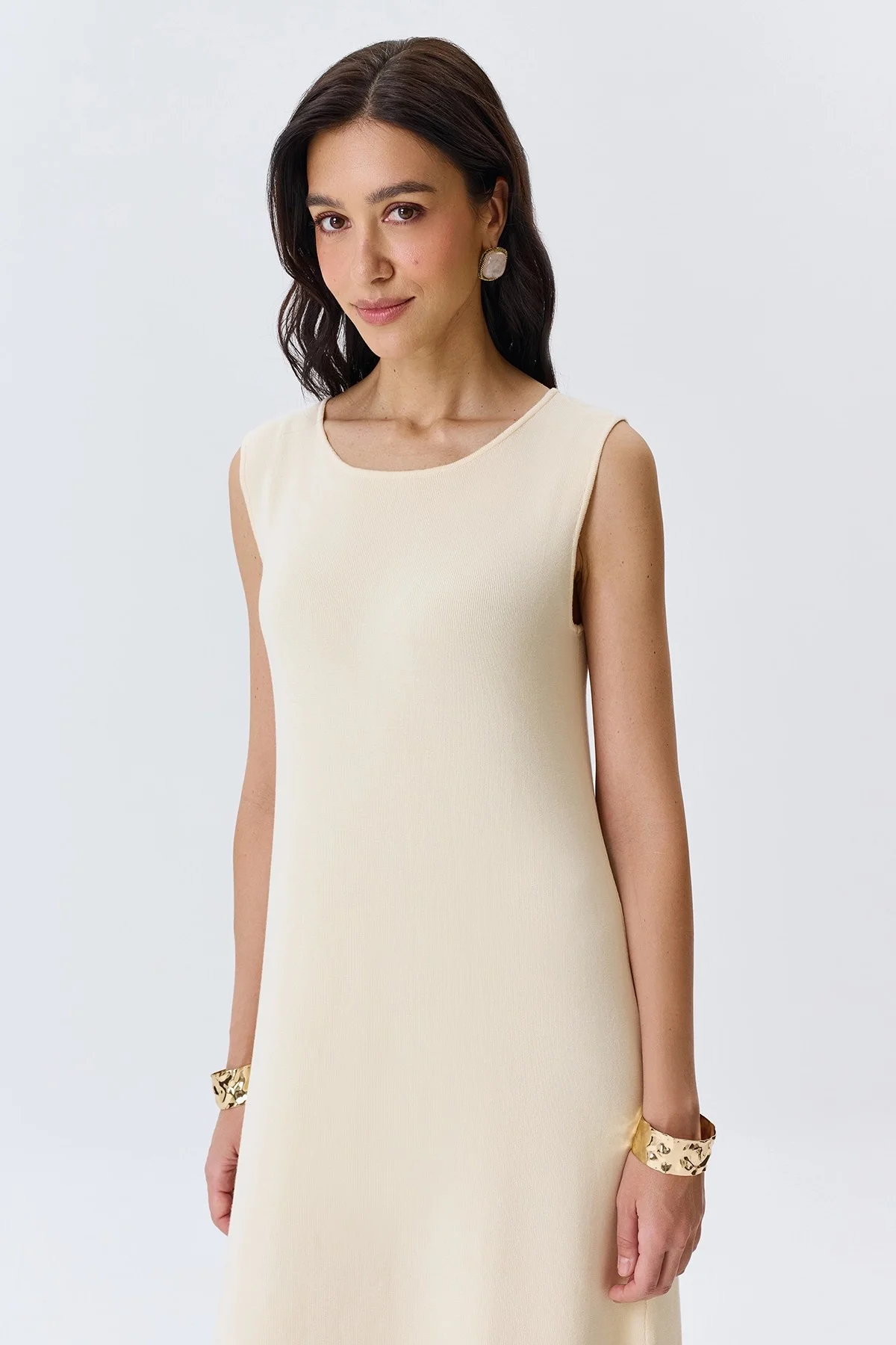 Молочное вязаное платье из лиоцелла, 46