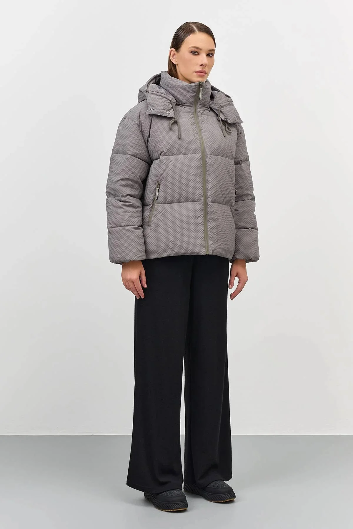 Куртка Oversize из фактурной ткани, 48
