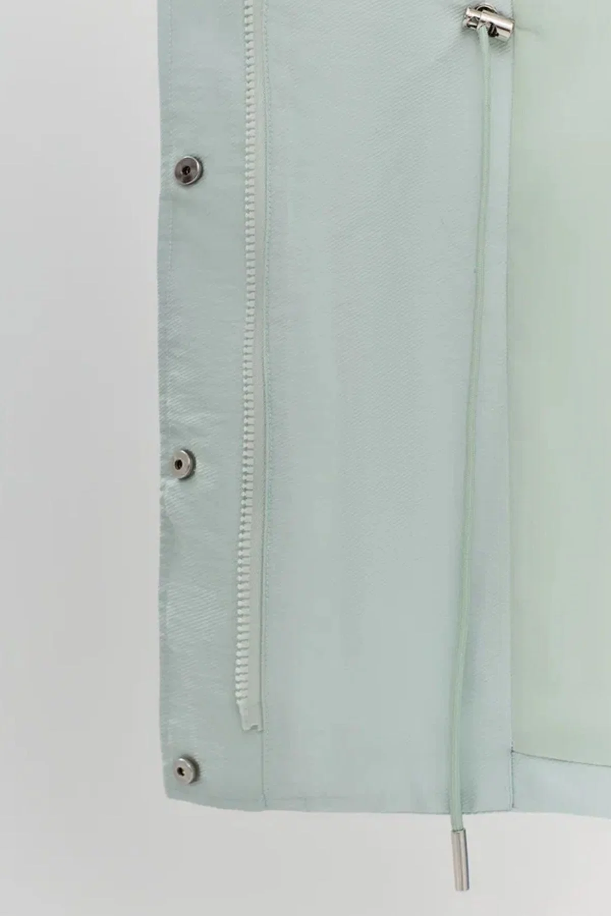 Легкая ментоловая парка из тенселя, 50