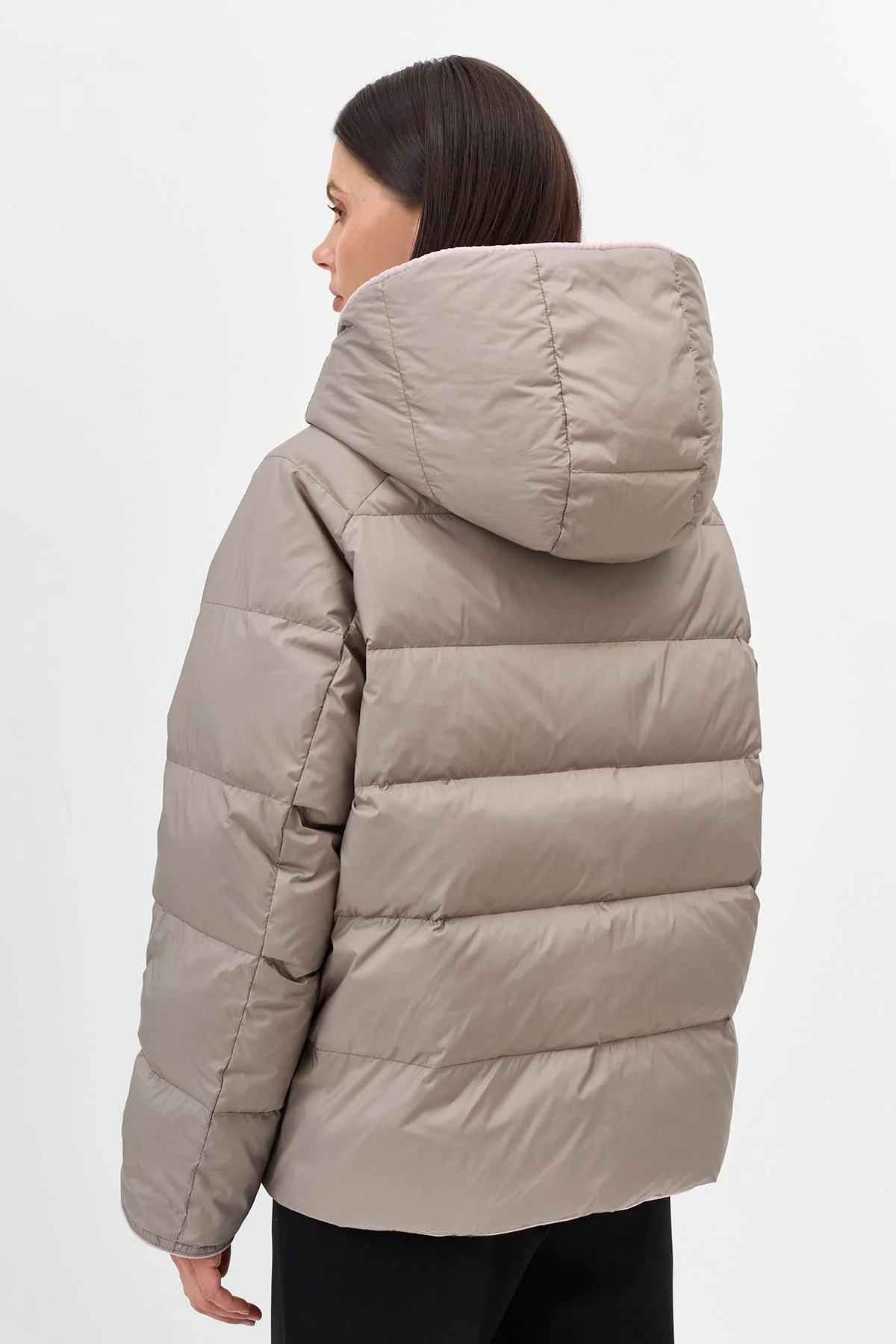 Лимитированная серия молочный пуховик с капюшоном с палантином, 36