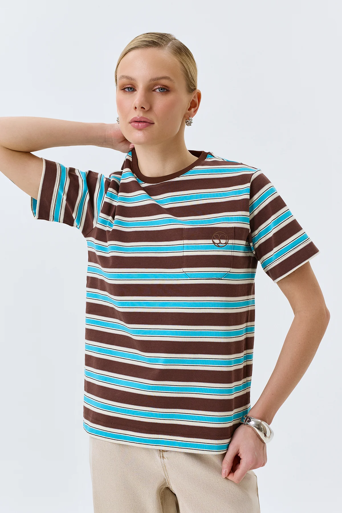 Яркая футболка в полоску из 100% хлопка, 48