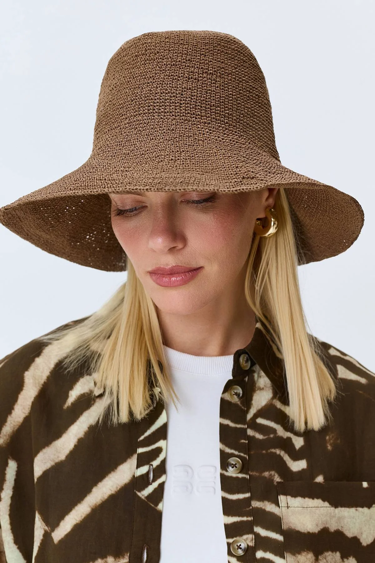 Шляпа из натуральной бумажной соломки, One