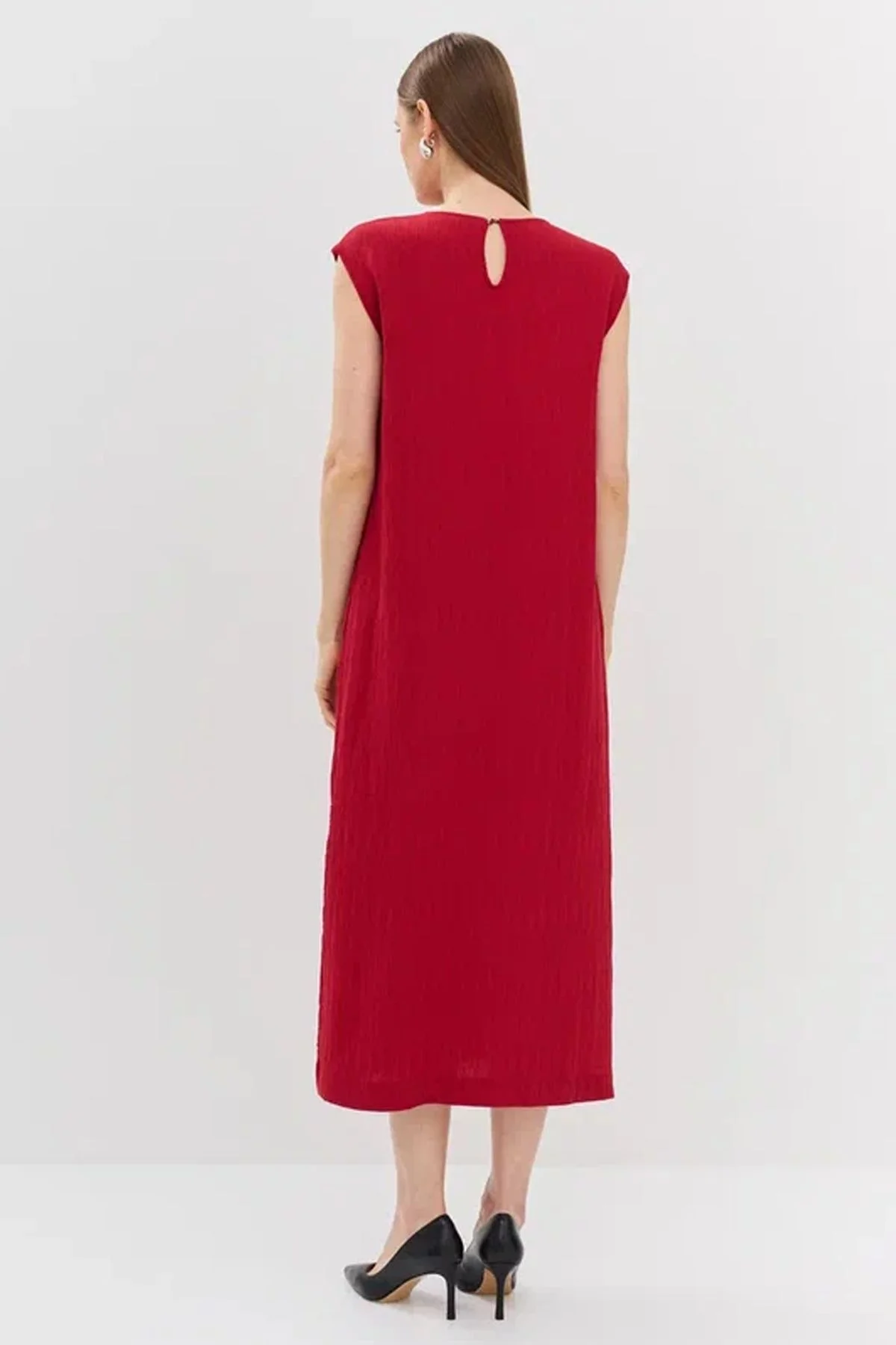 Элегантное платье миди в темно-красном цвете, 42р