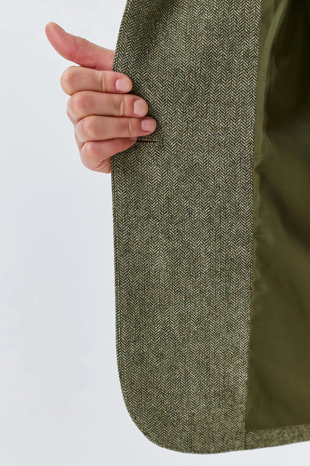 Классический оливковый жакет с узором Herringbone, 48