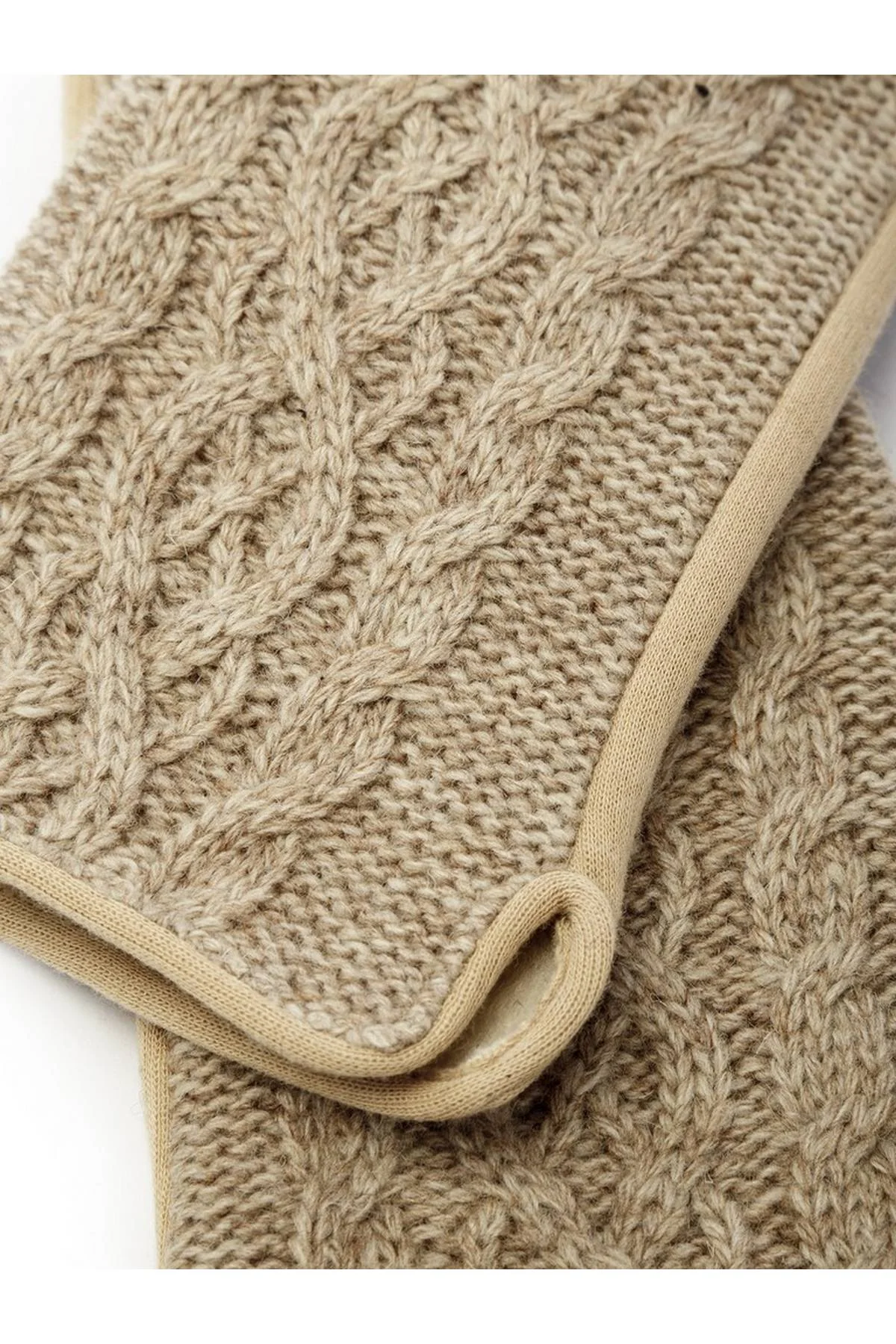 Перчатки бежевые, M