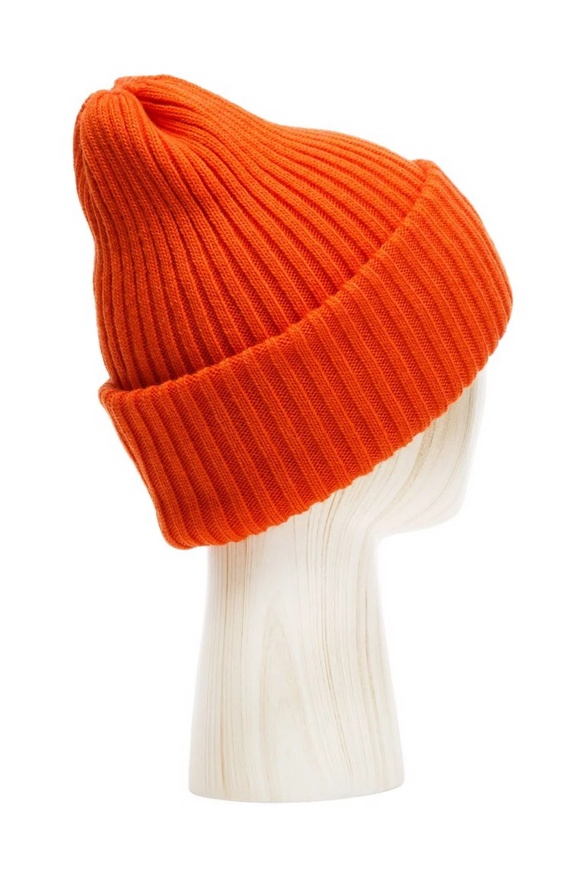 Шапка оранжевая, One