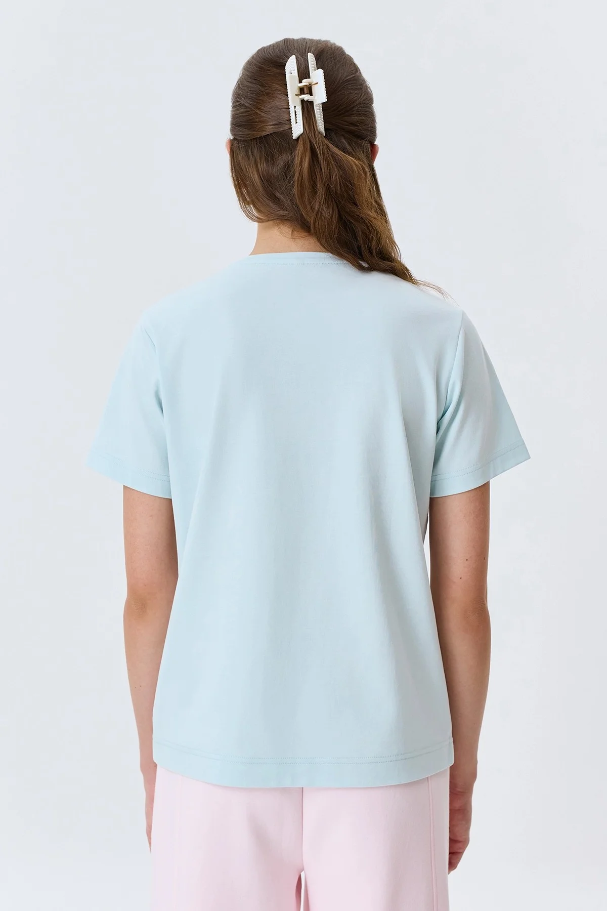 Базовая яркая голубая футболка, 46