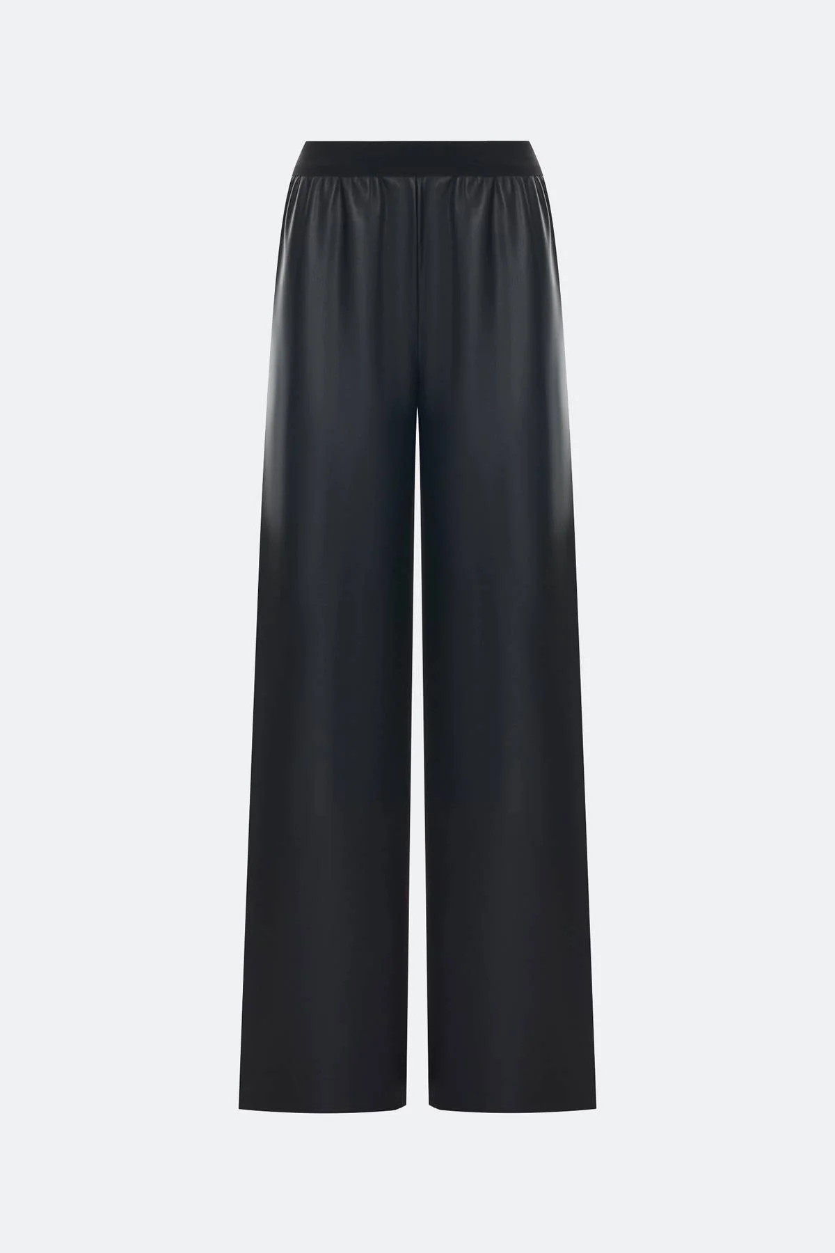 Черные брюки с карманами, 52