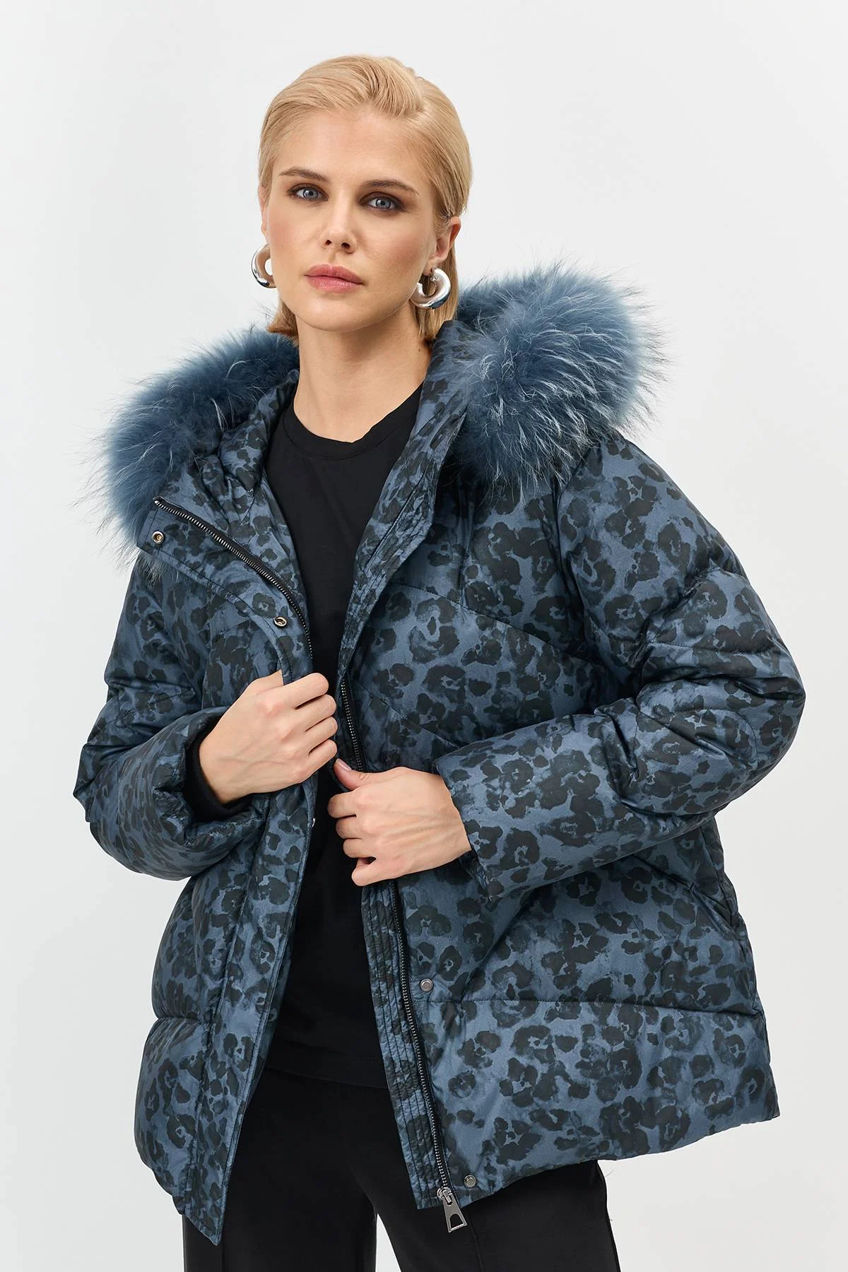 Куртка с принтом и меховой опушкой, 34