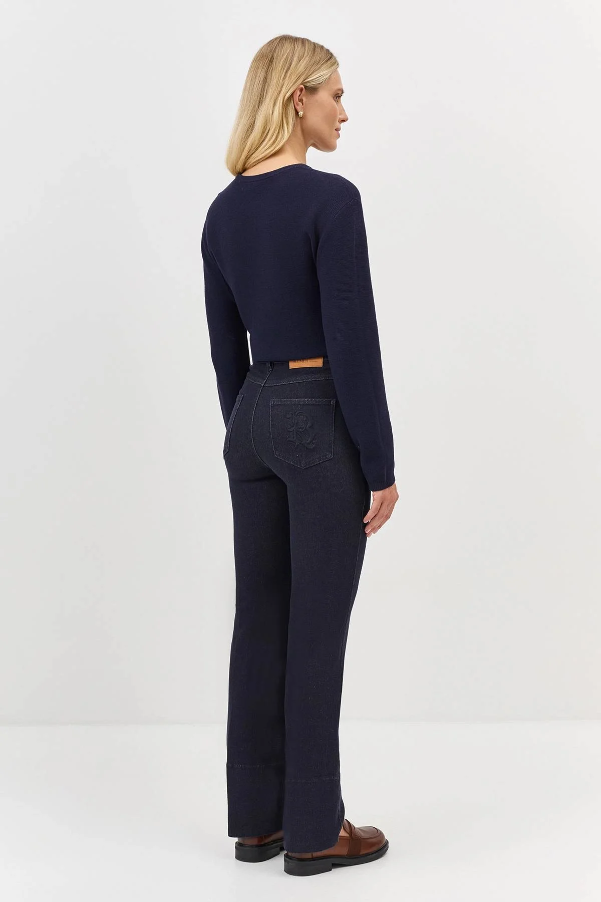 Джинсы с широкой подгибкой, 46