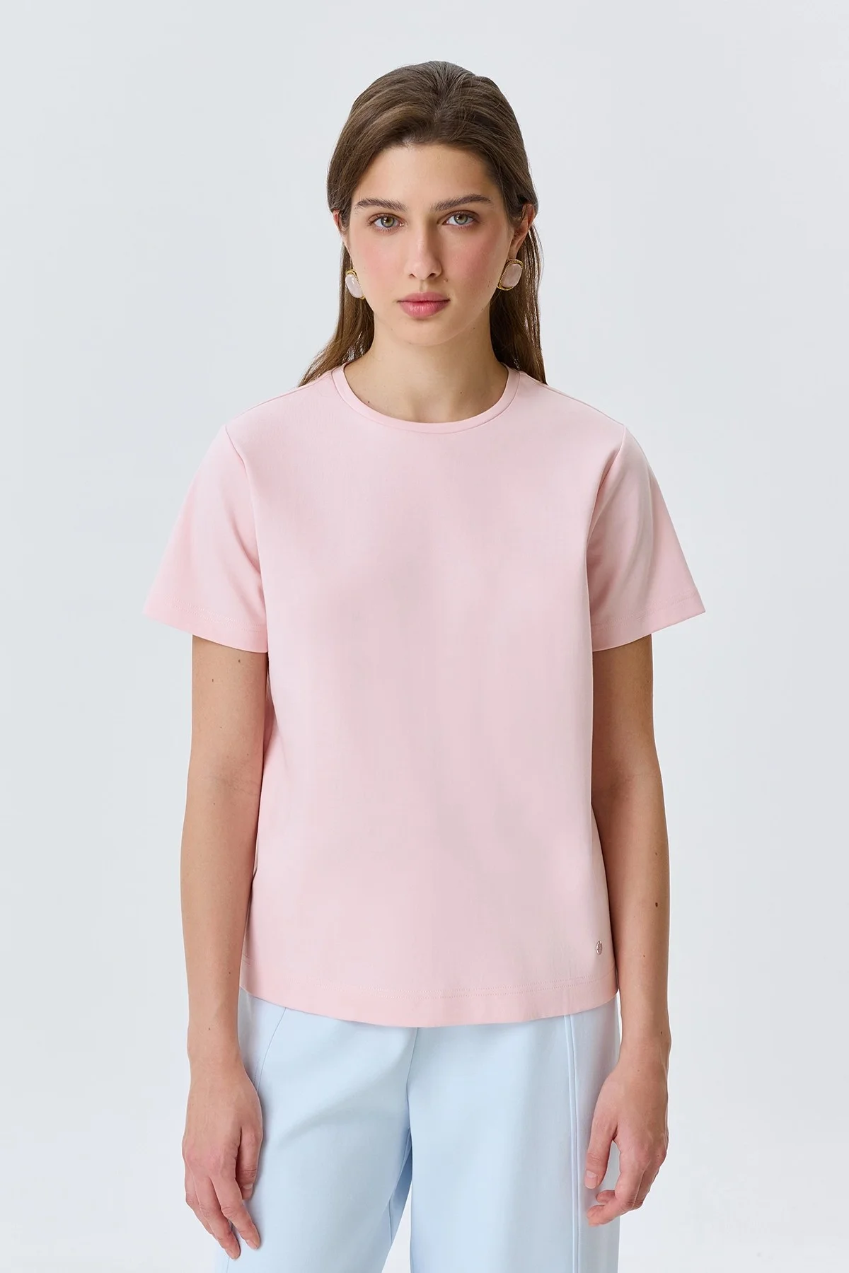 Базовая яркая розовая футболка, 52