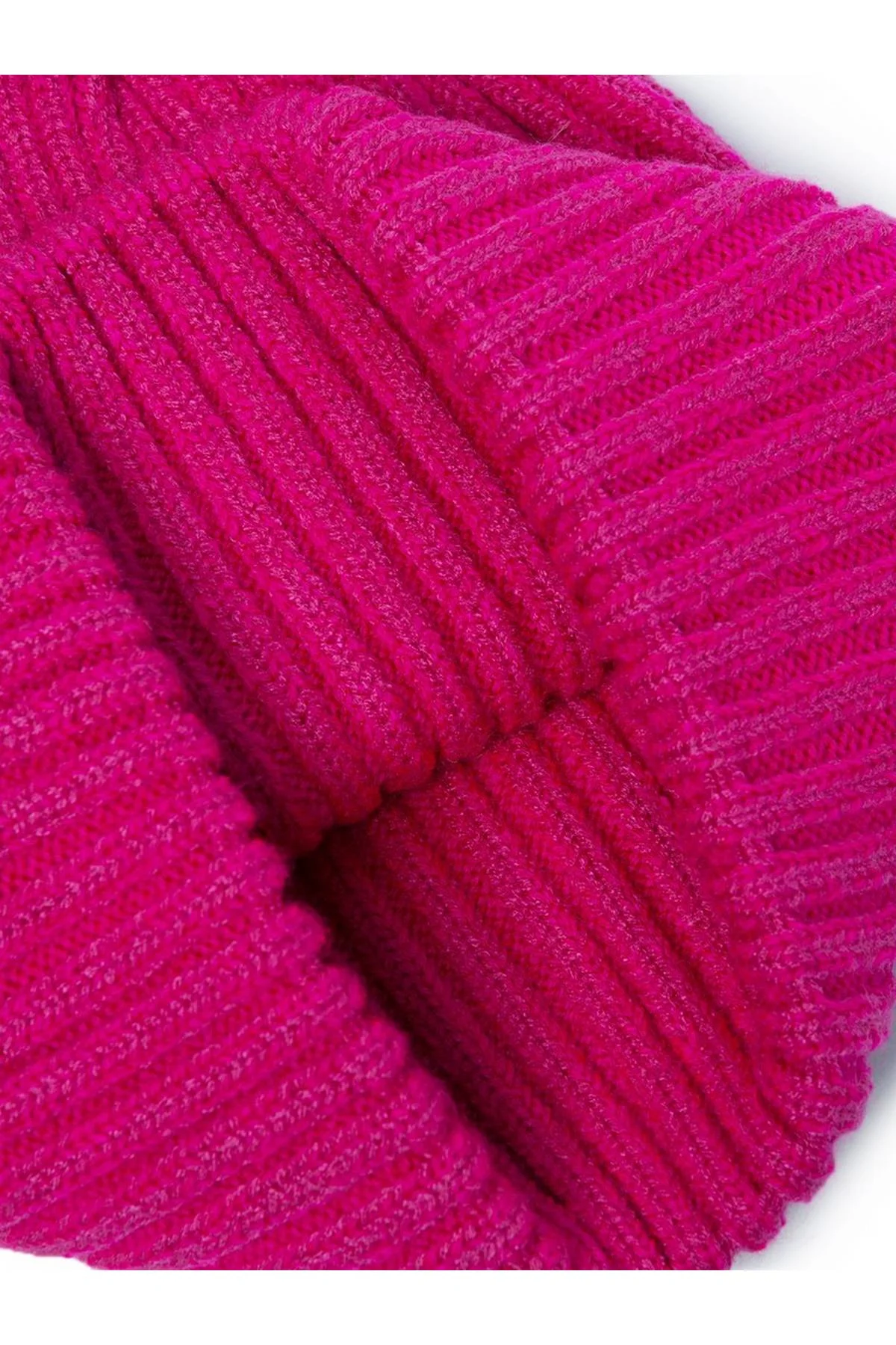 Шапка ярко-розовая, One